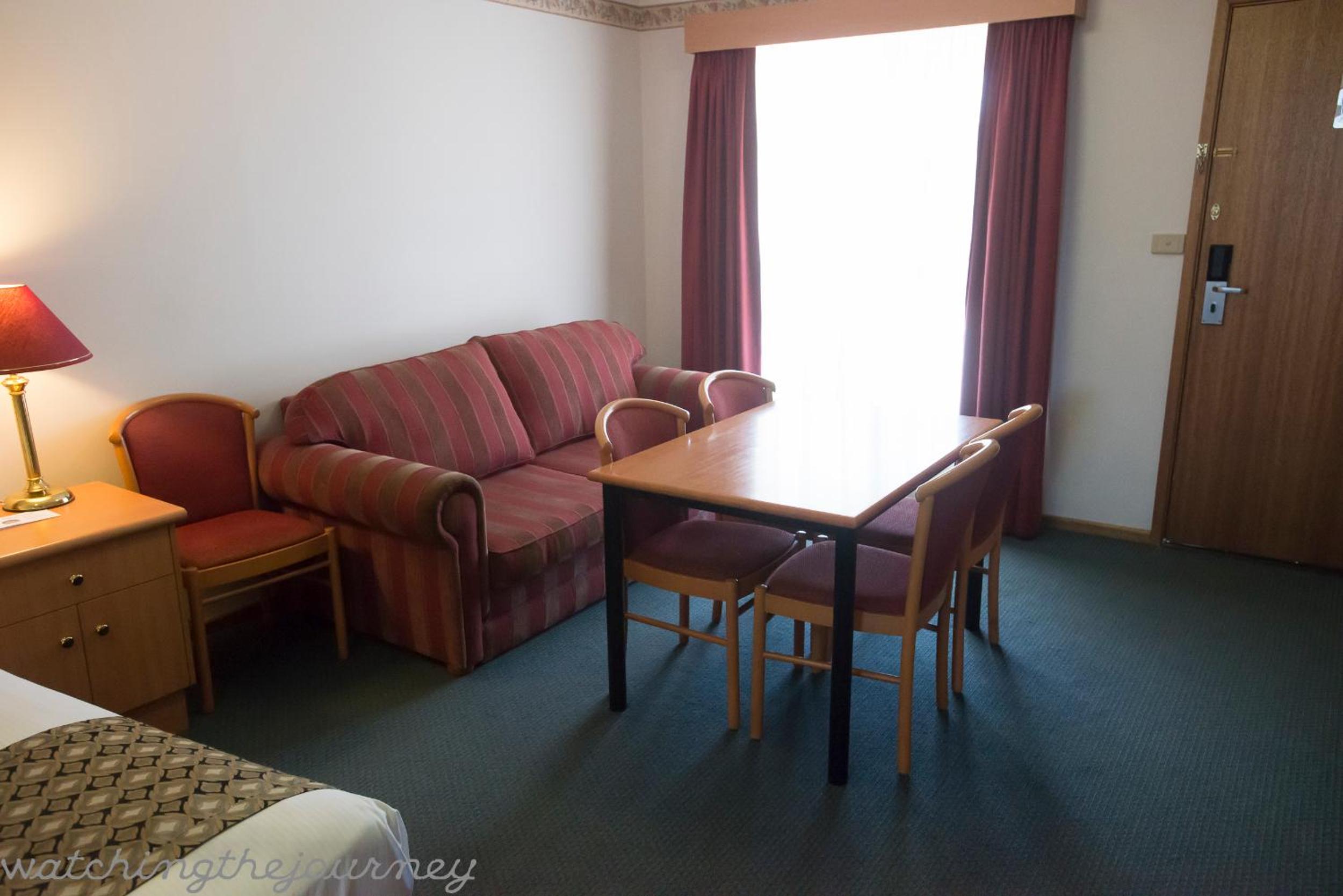 Executive Two-Bedroom Suite - Photo 2