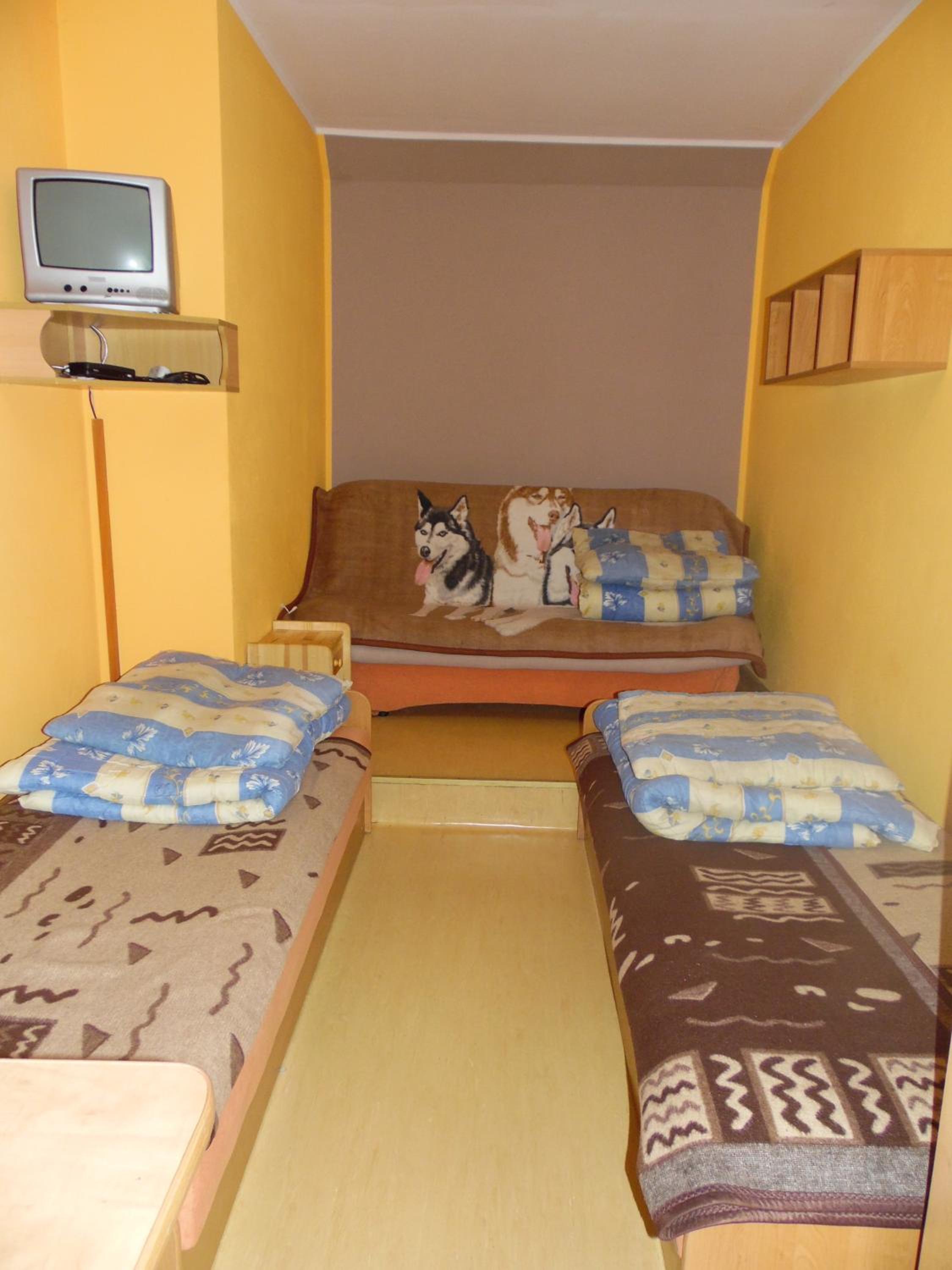Triple Room with Shared Bathroom photo 2