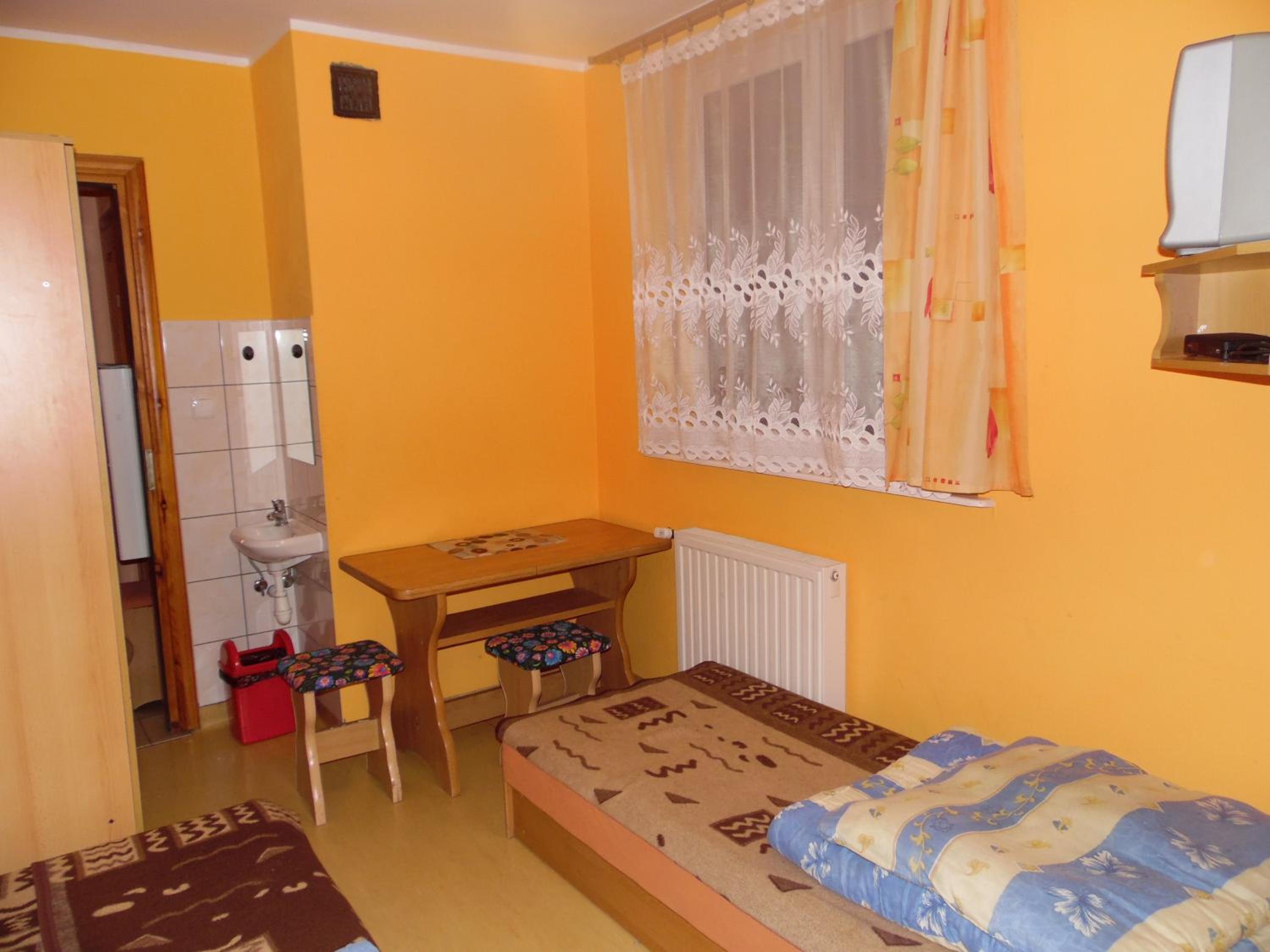 Triple Room with Shared Bathroom photo 3