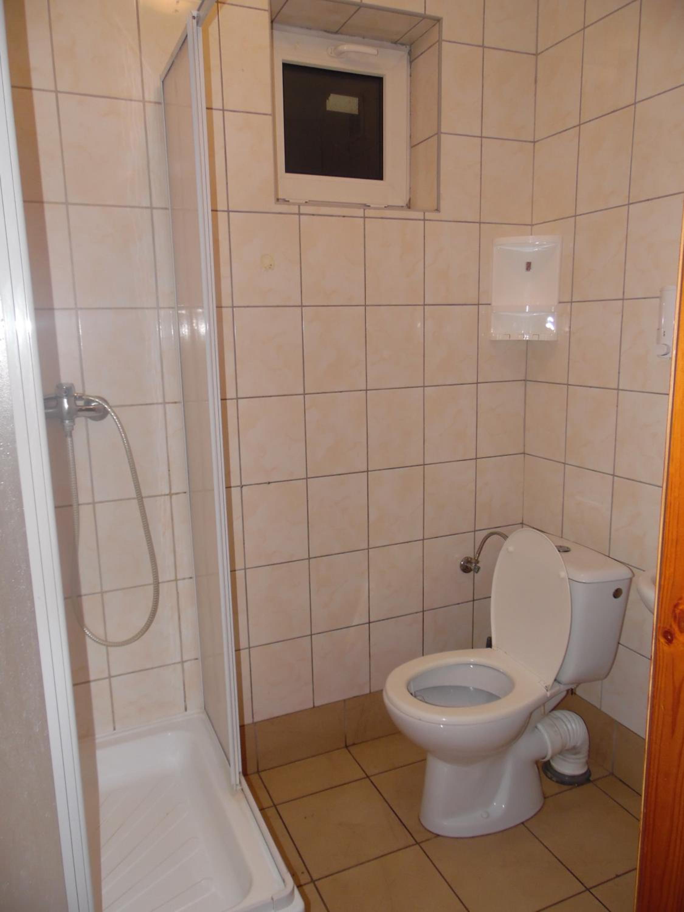 Triple Room with Shared Bathroom photo 1