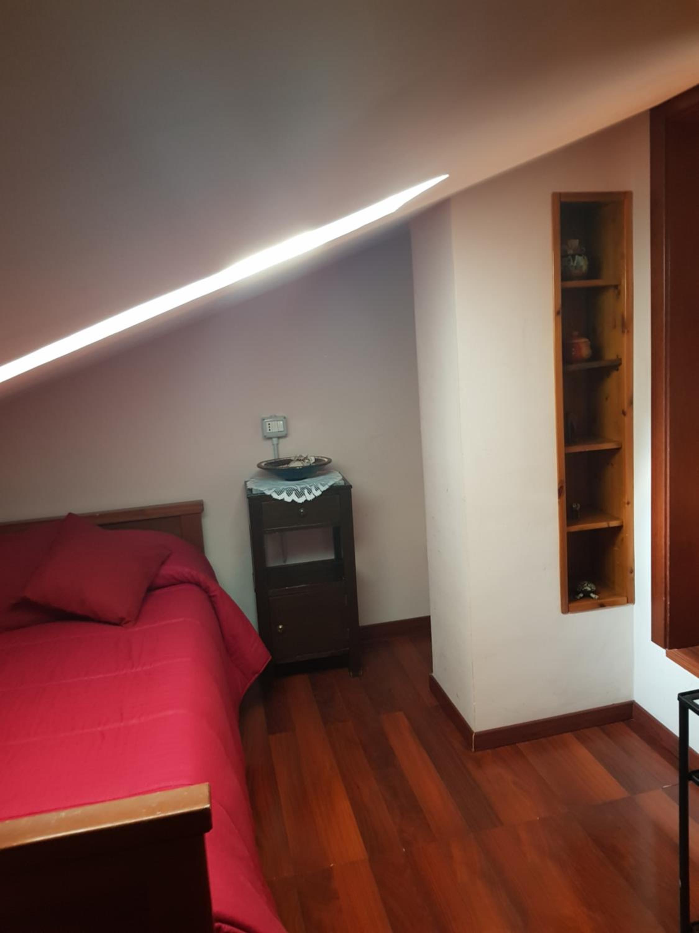 Double Room with Private Bathroom - Photo 6