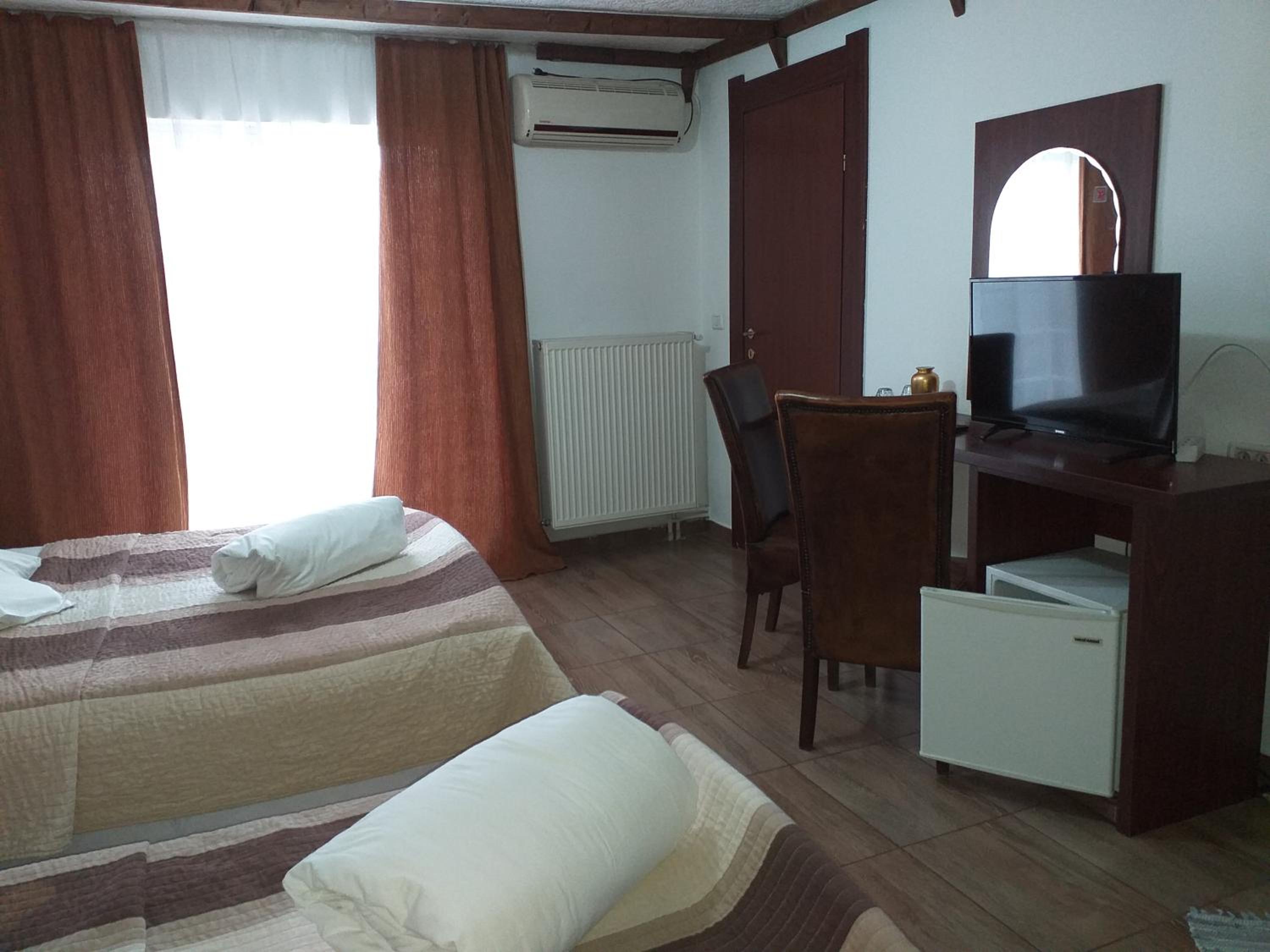 Triple Room photo 2
