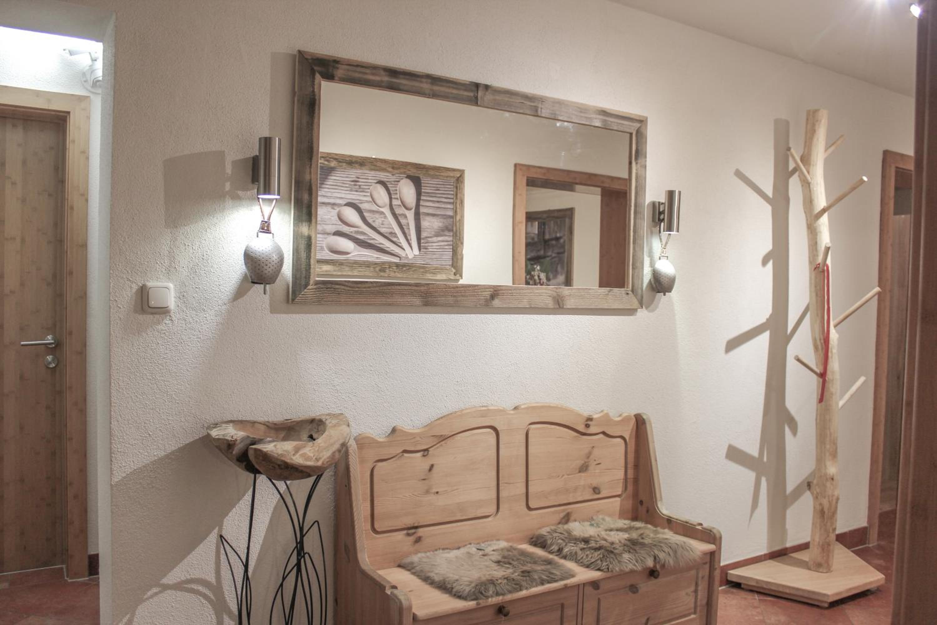 Three-Bedroom Apartment - Photo 8