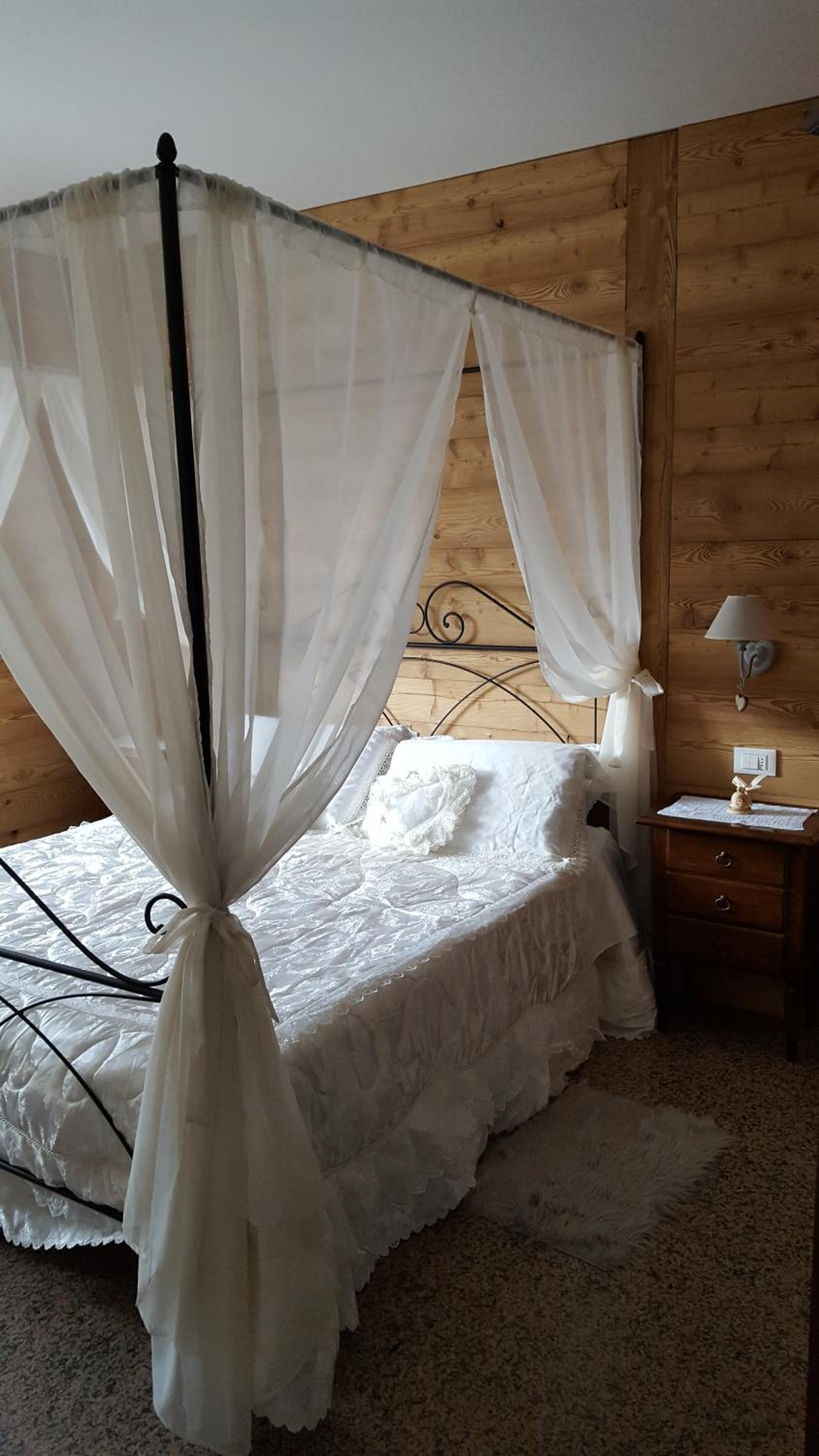 Deluxe Double Room with Castle View - Photo 13