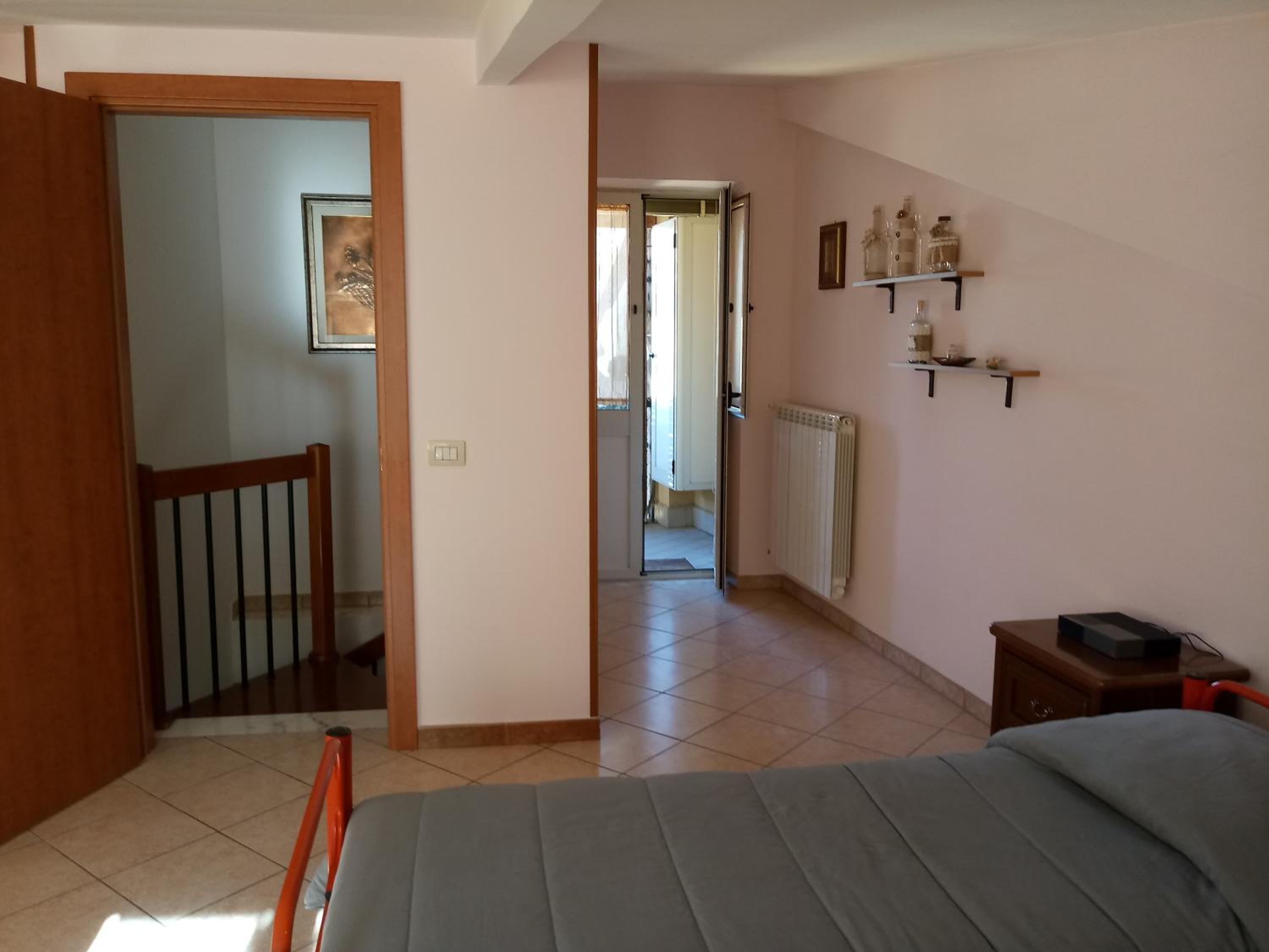 Apartment - Photo 34