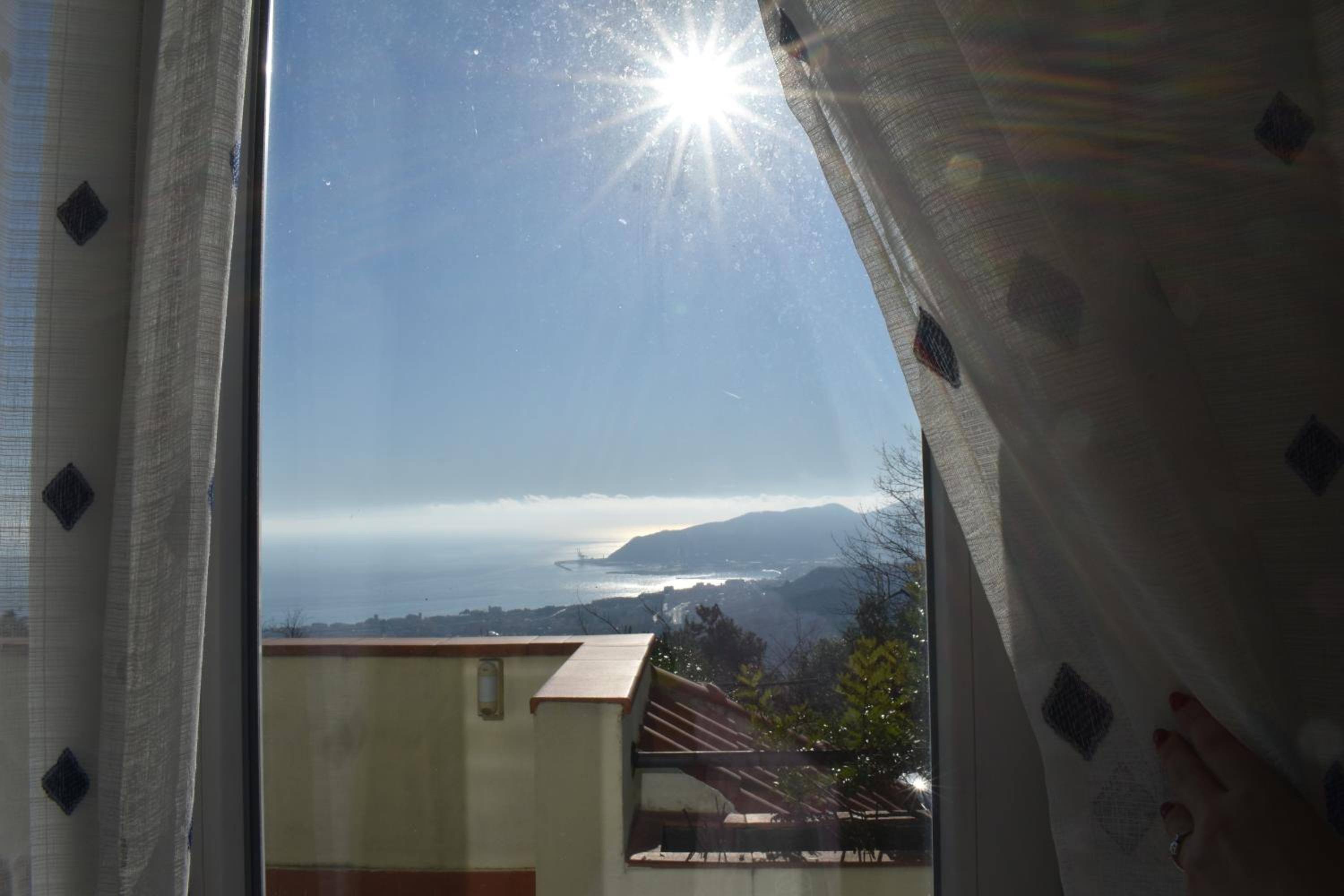 Deluxe Double Room with Sea View photo 3