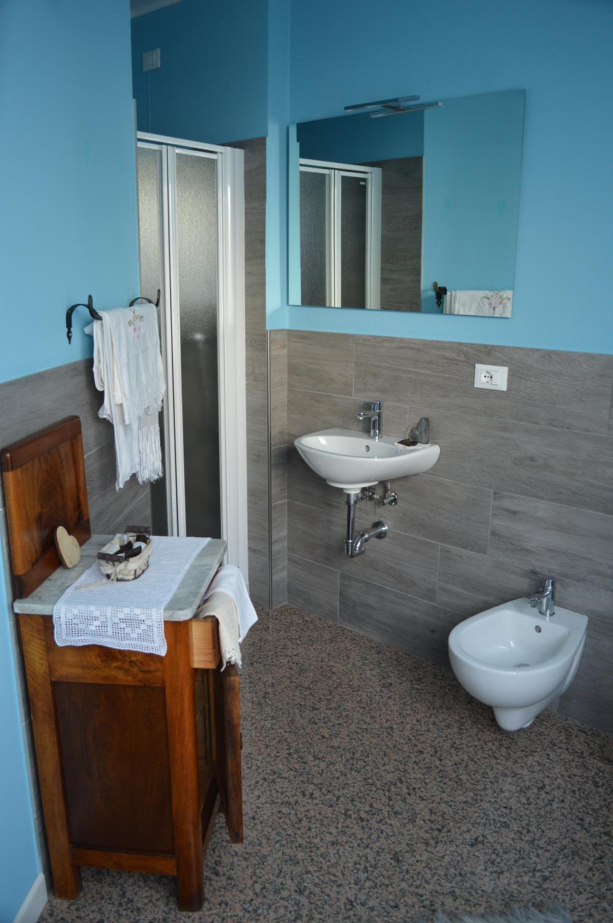 Deluxe Double Room with Castle View - Photo 5