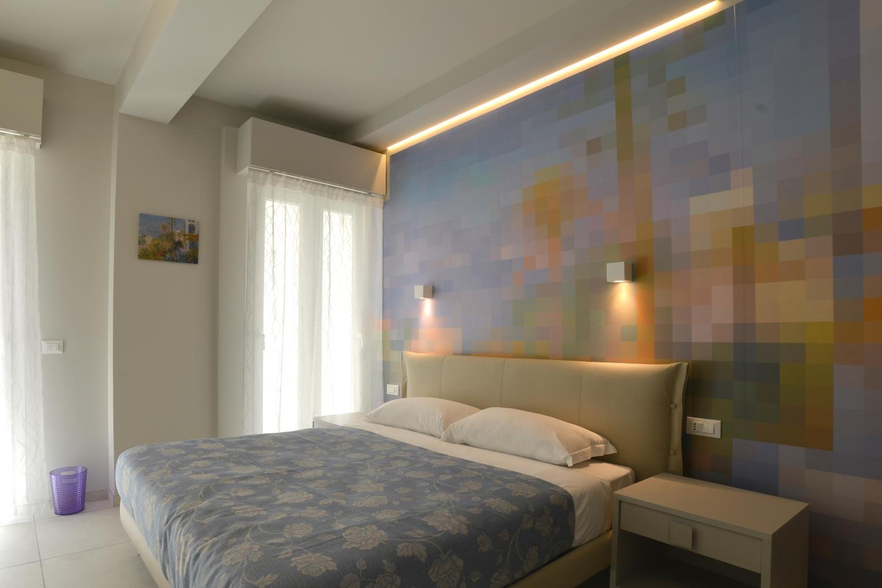 Double Room with Terrace - Photo 6