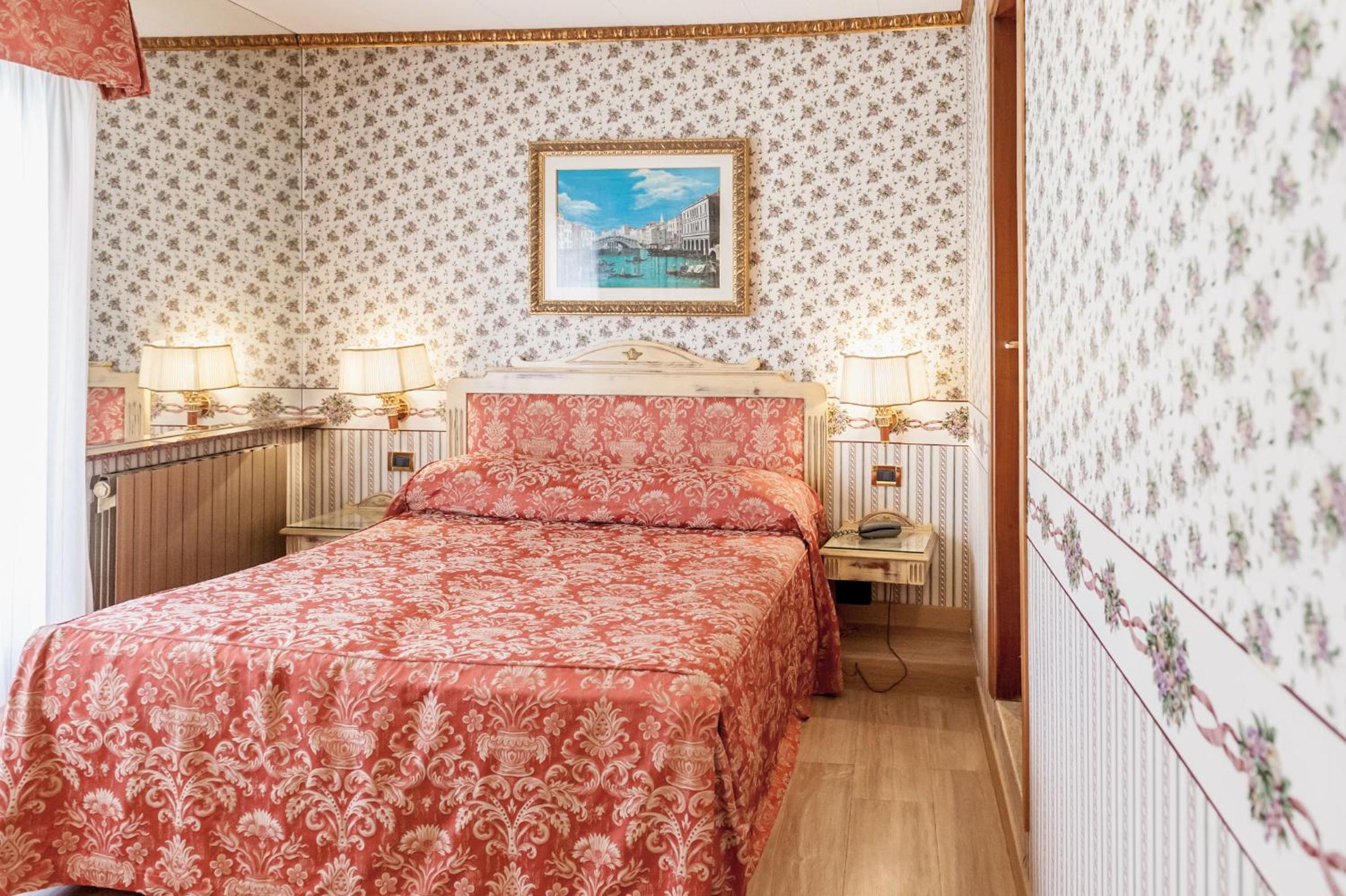 Double or twin room