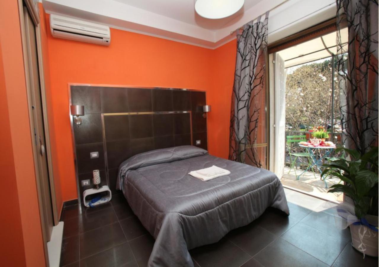 Quadruple Room with Private Bathroom