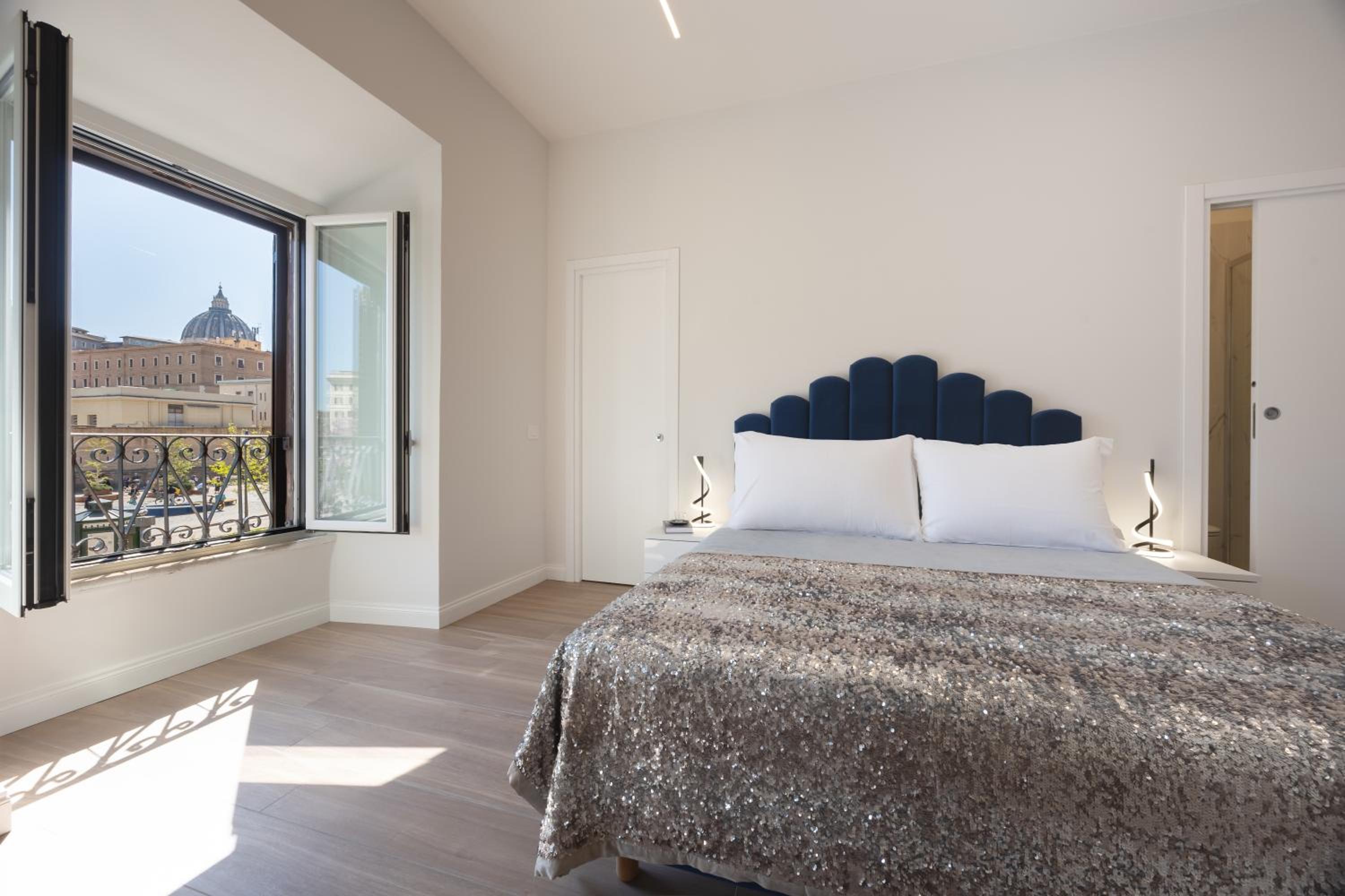 Superior Apartment with City View photo 1