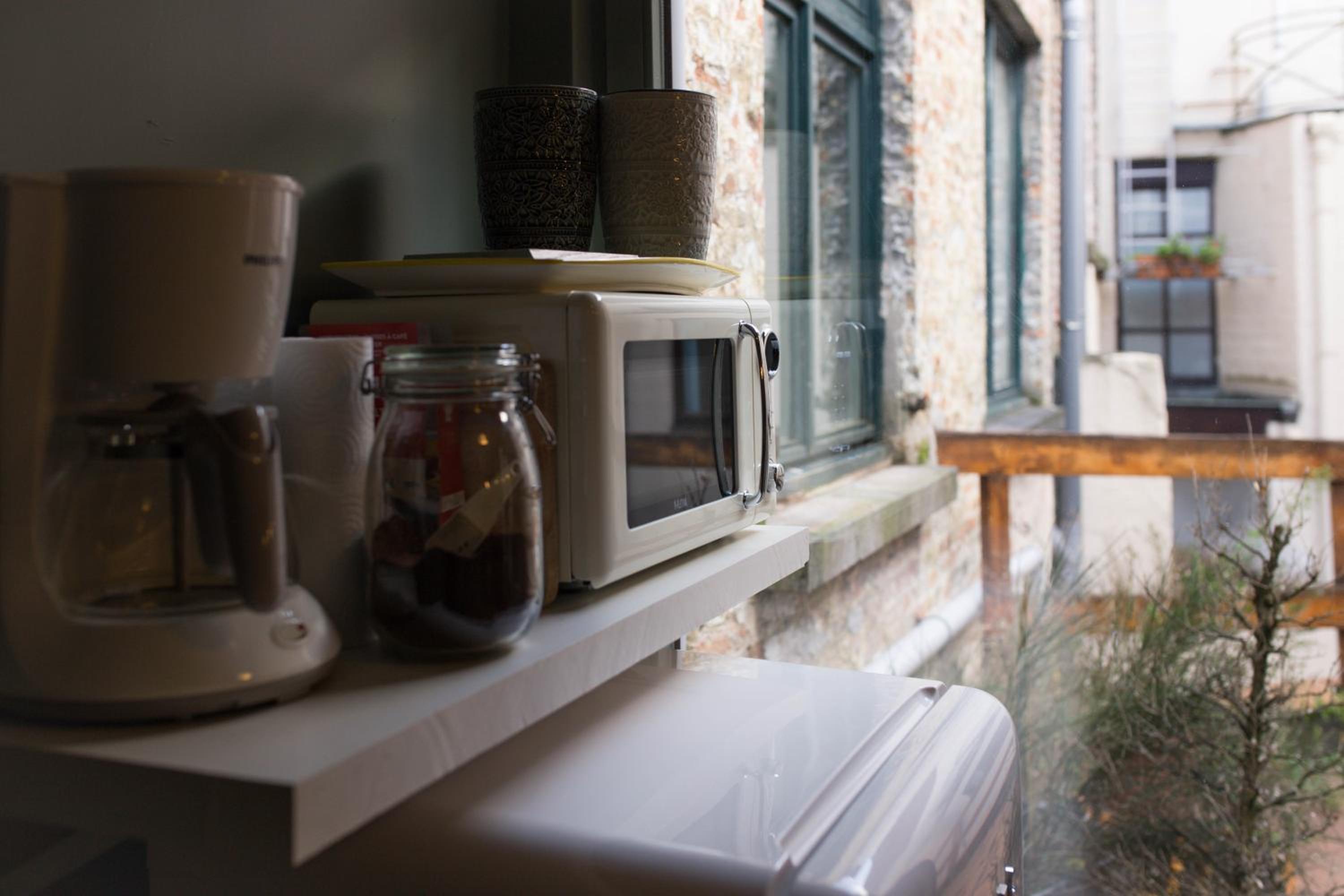 Studio Apartment - Photo 12