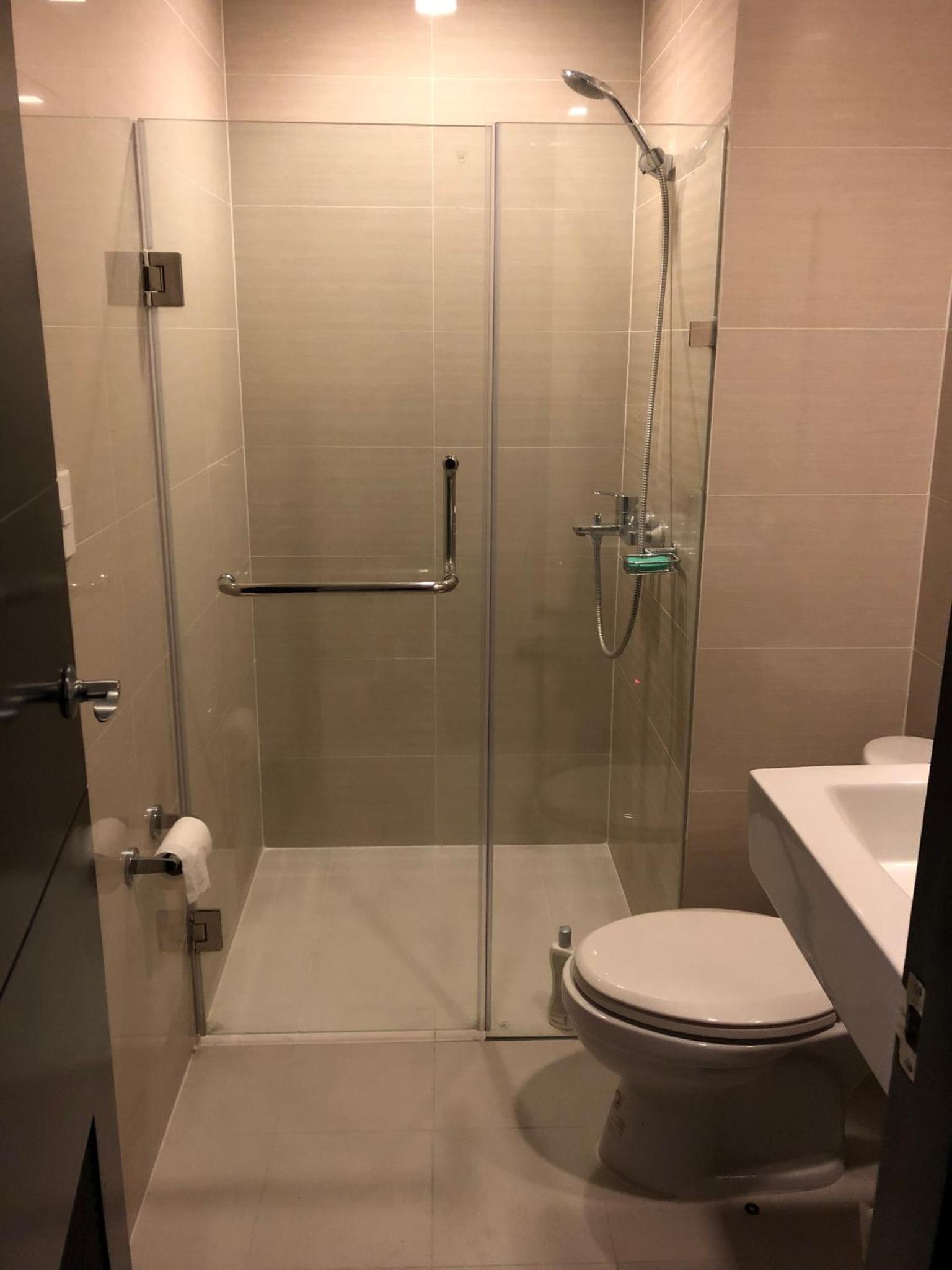 Studio Apartment - Photo 36
