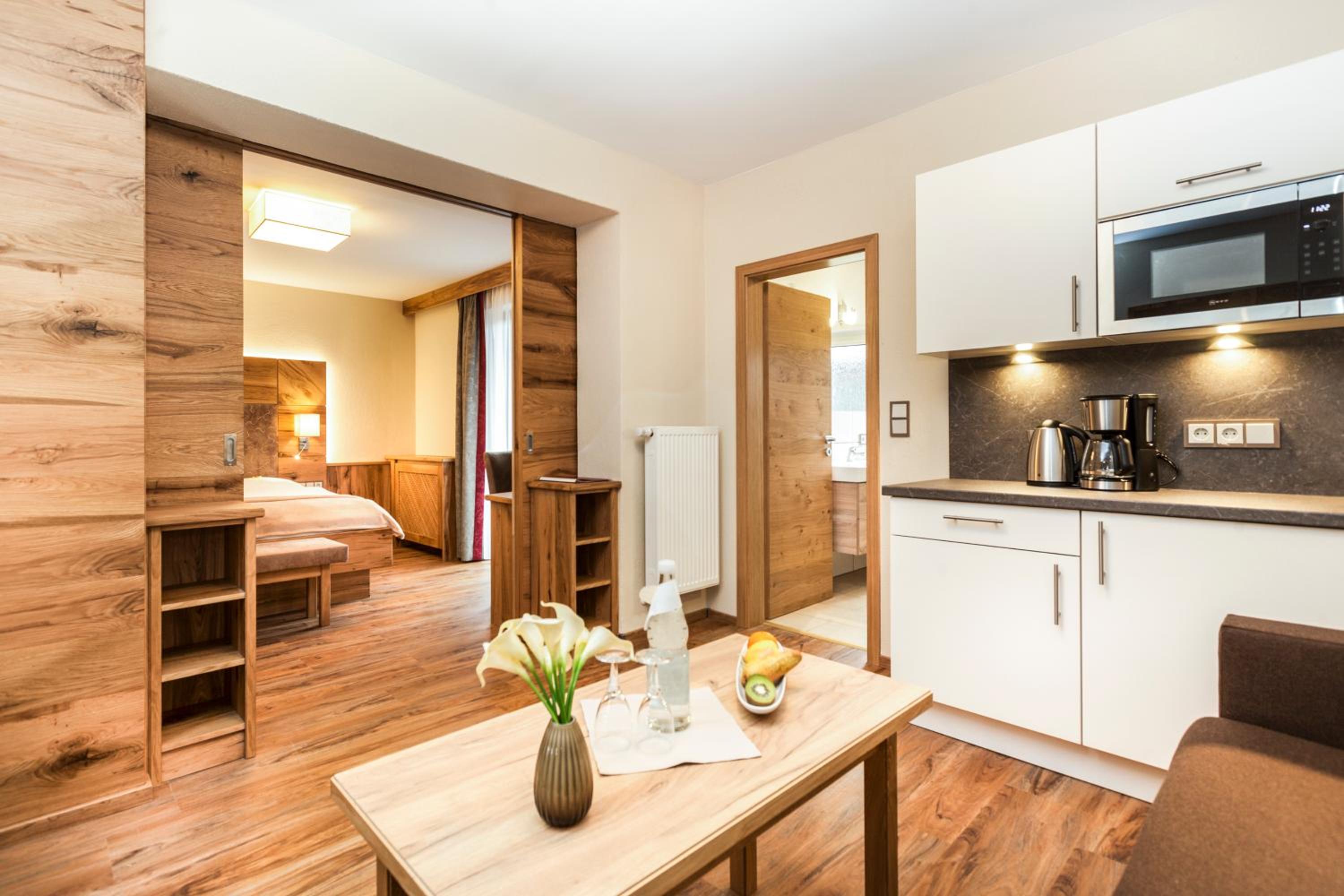 Junior Suite with Balcony photo 3