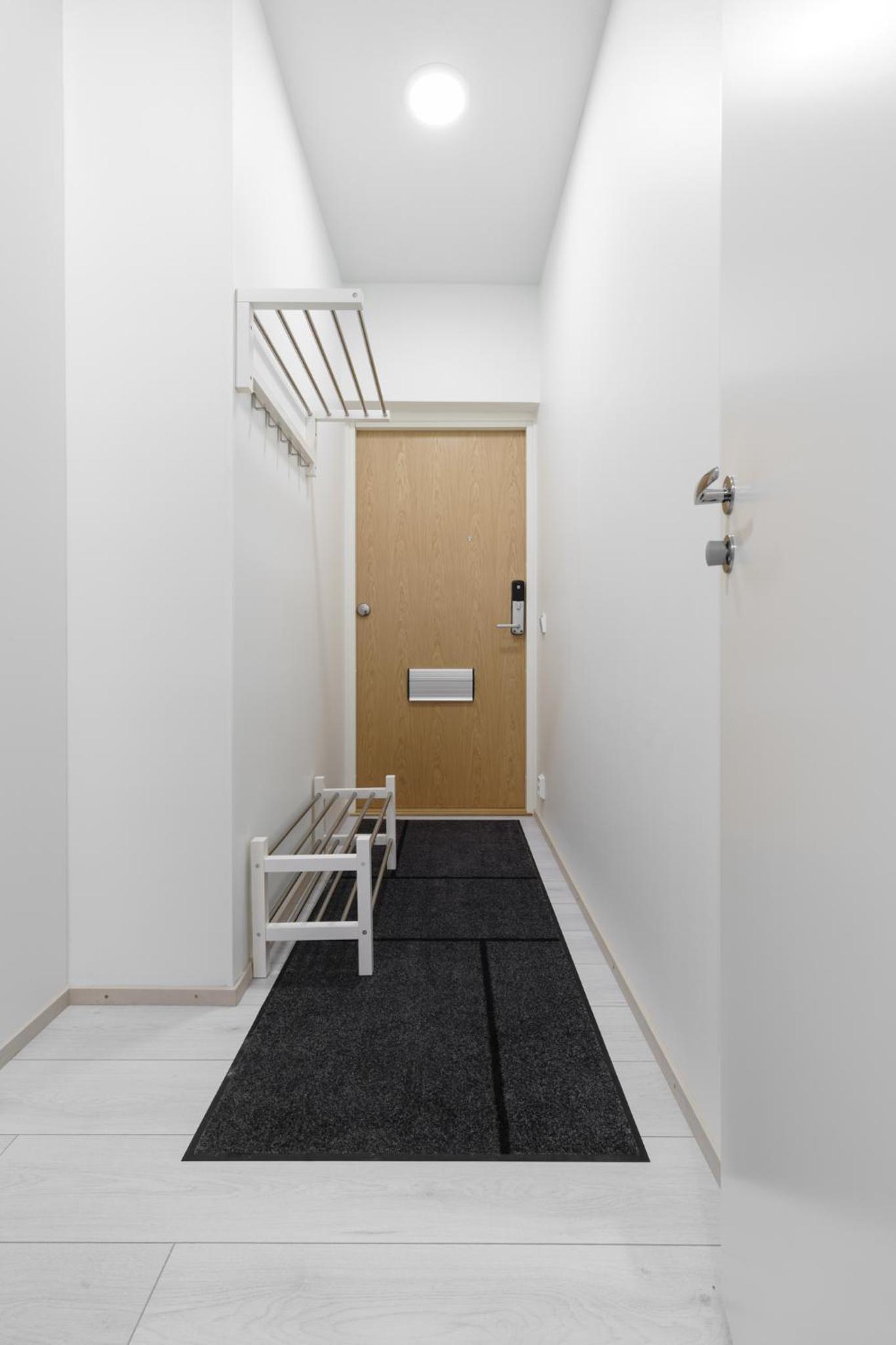 One-Bedroom Apartment - Photo 10