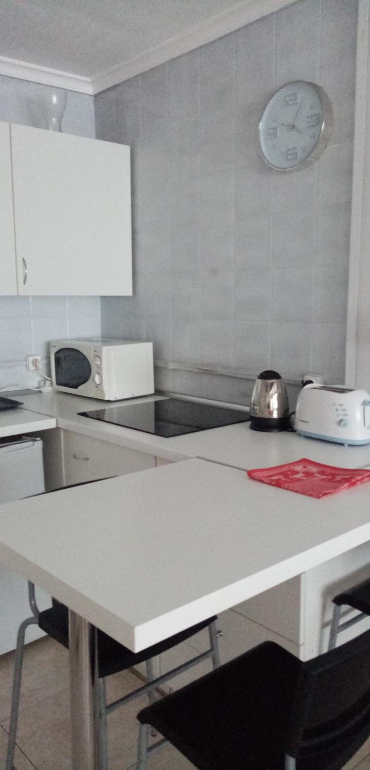One-Bedroom Apartment - Photo 28