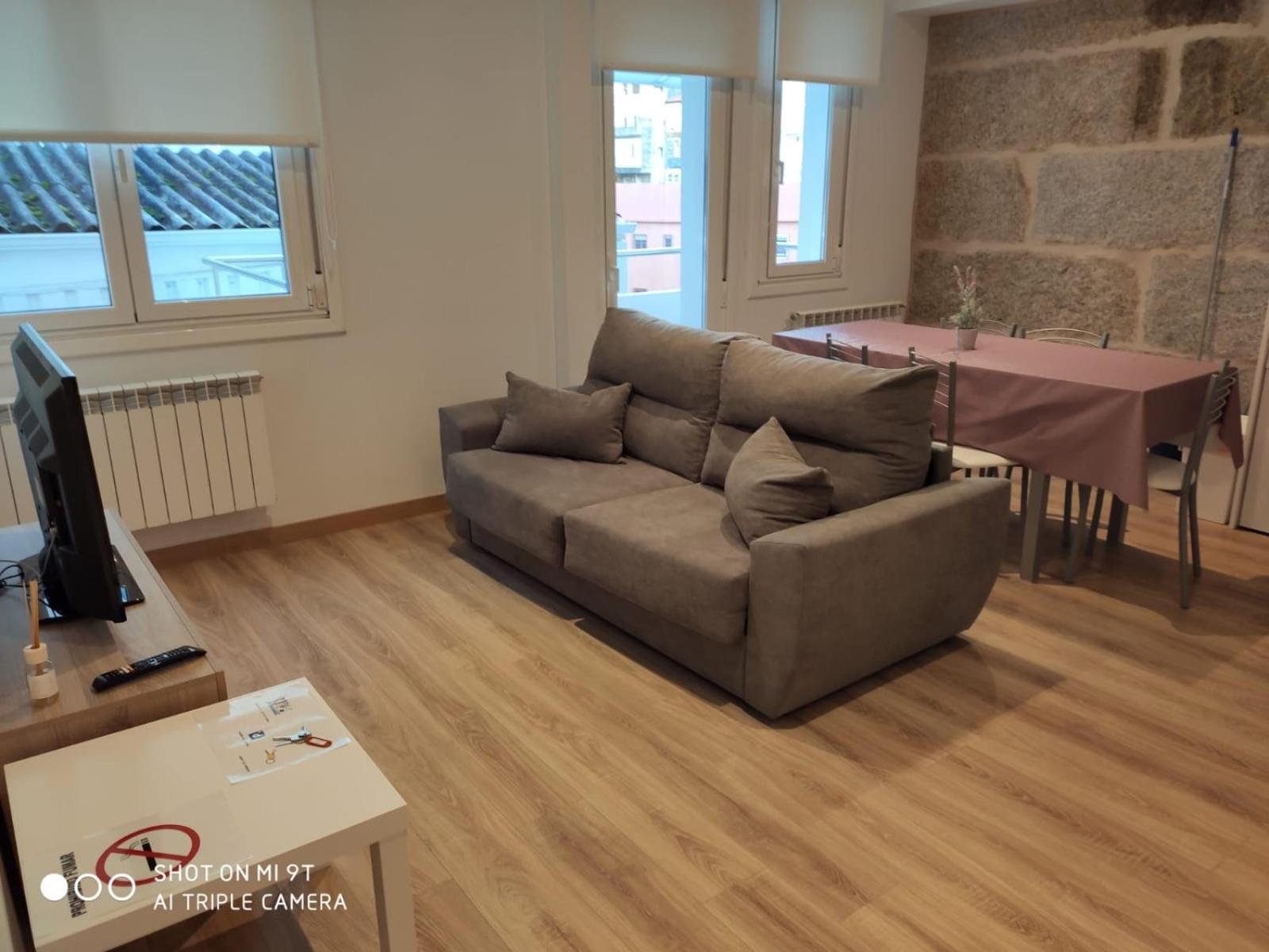 Apartment with Balcony - Photo 8