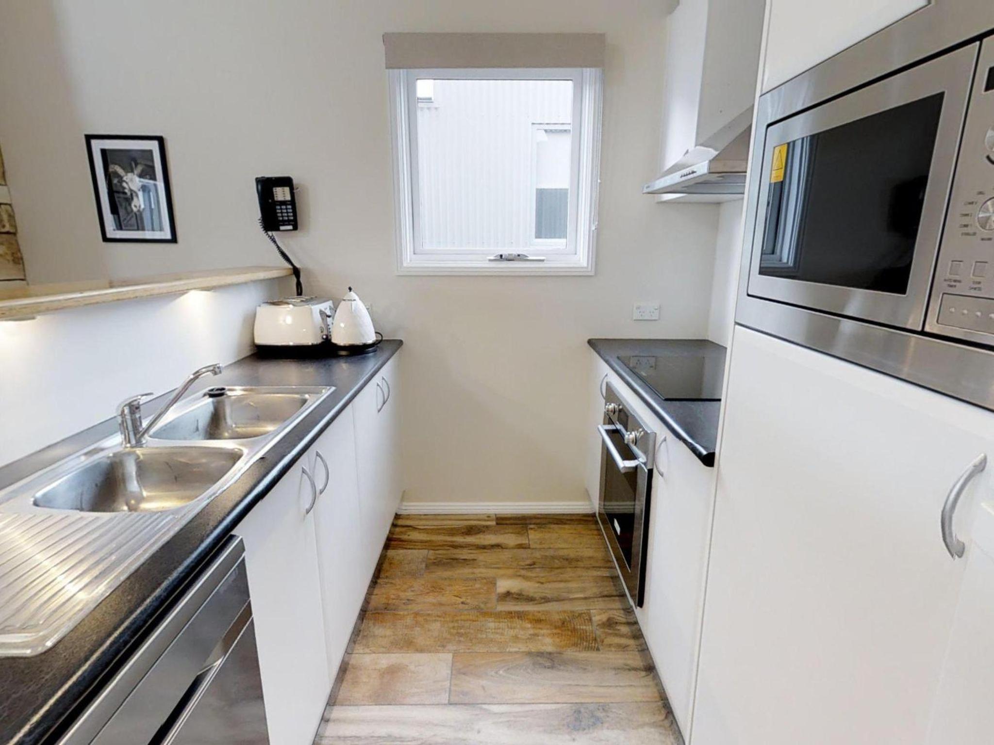 Apartment - Split Level photo 3
