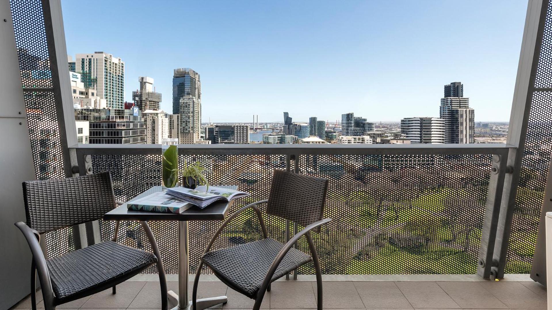 Deluxe Studio Apartment with Park View & Balcony -  No Housekeeping