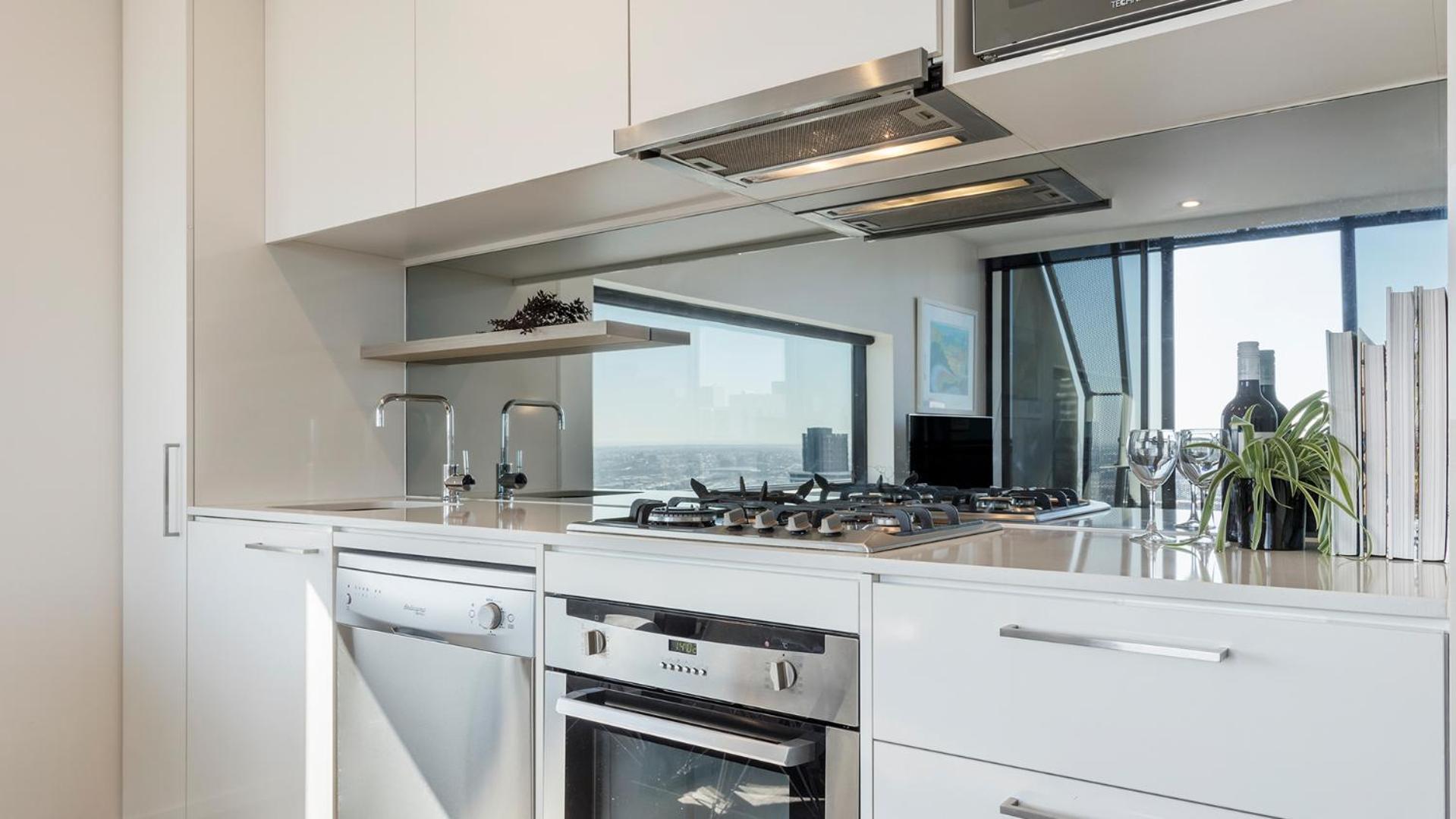 Deluxe Studio Apartment with Park View & Balcony