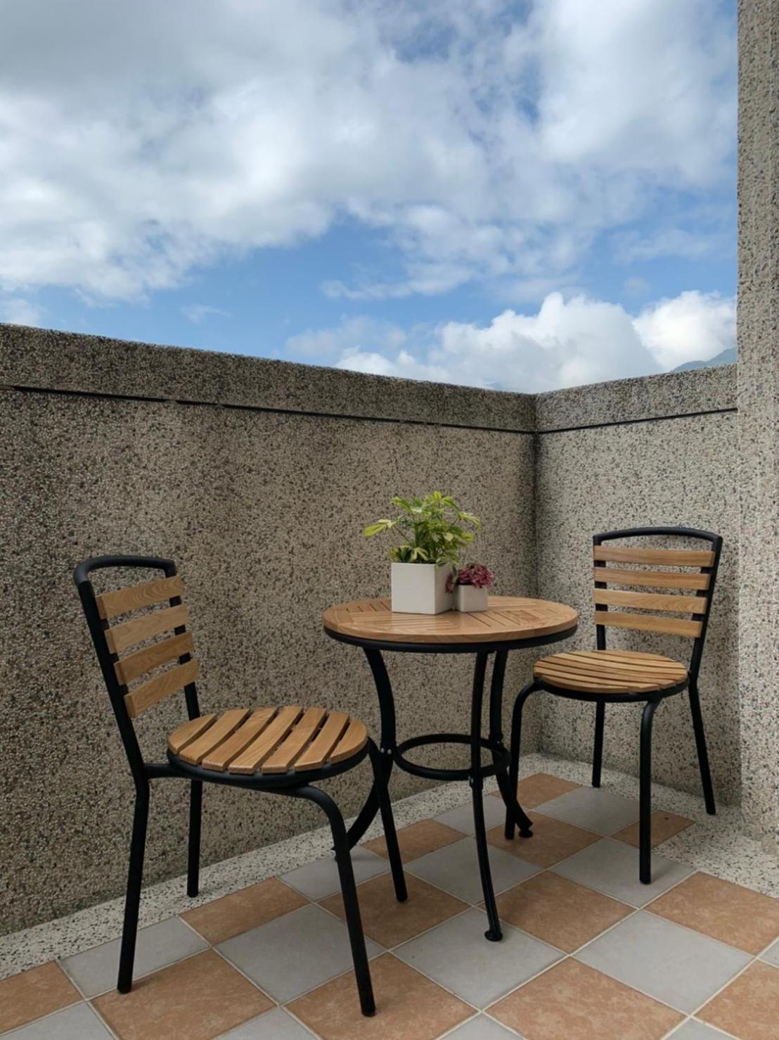 Deluxe Double Room with Balcony photo 3