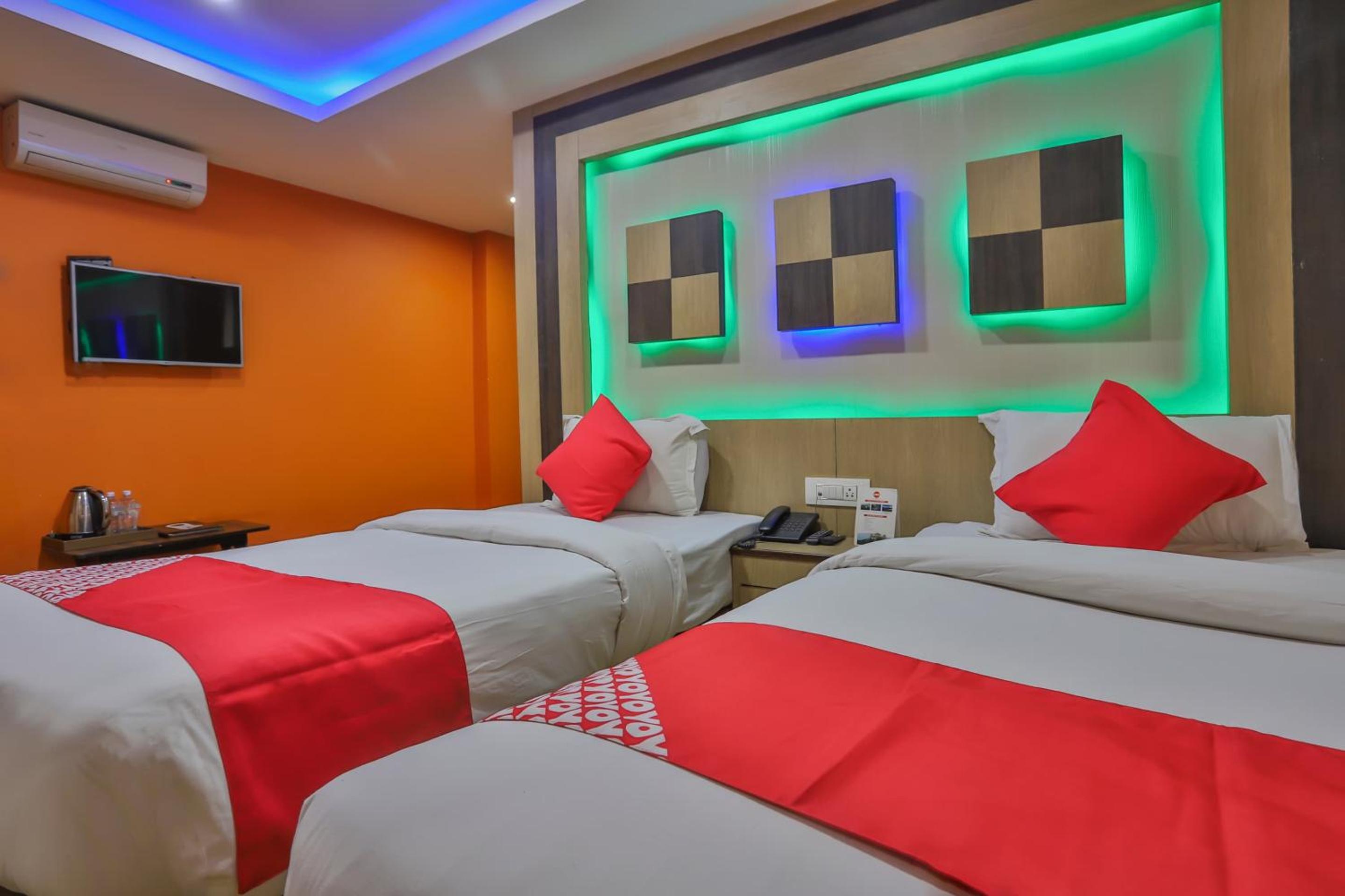 Standard Twin Room photo 2