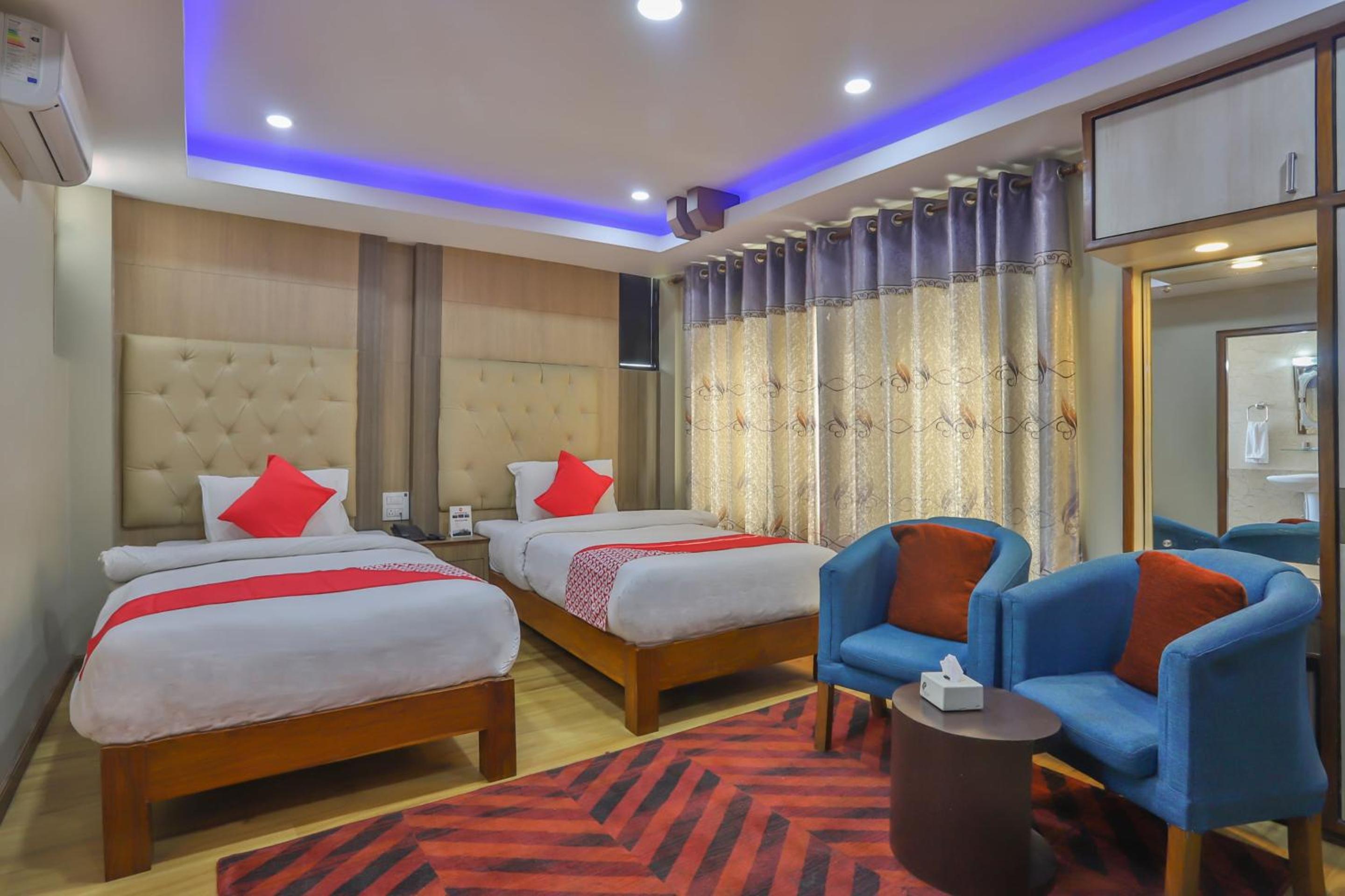 Deluxe Double Room photo 2