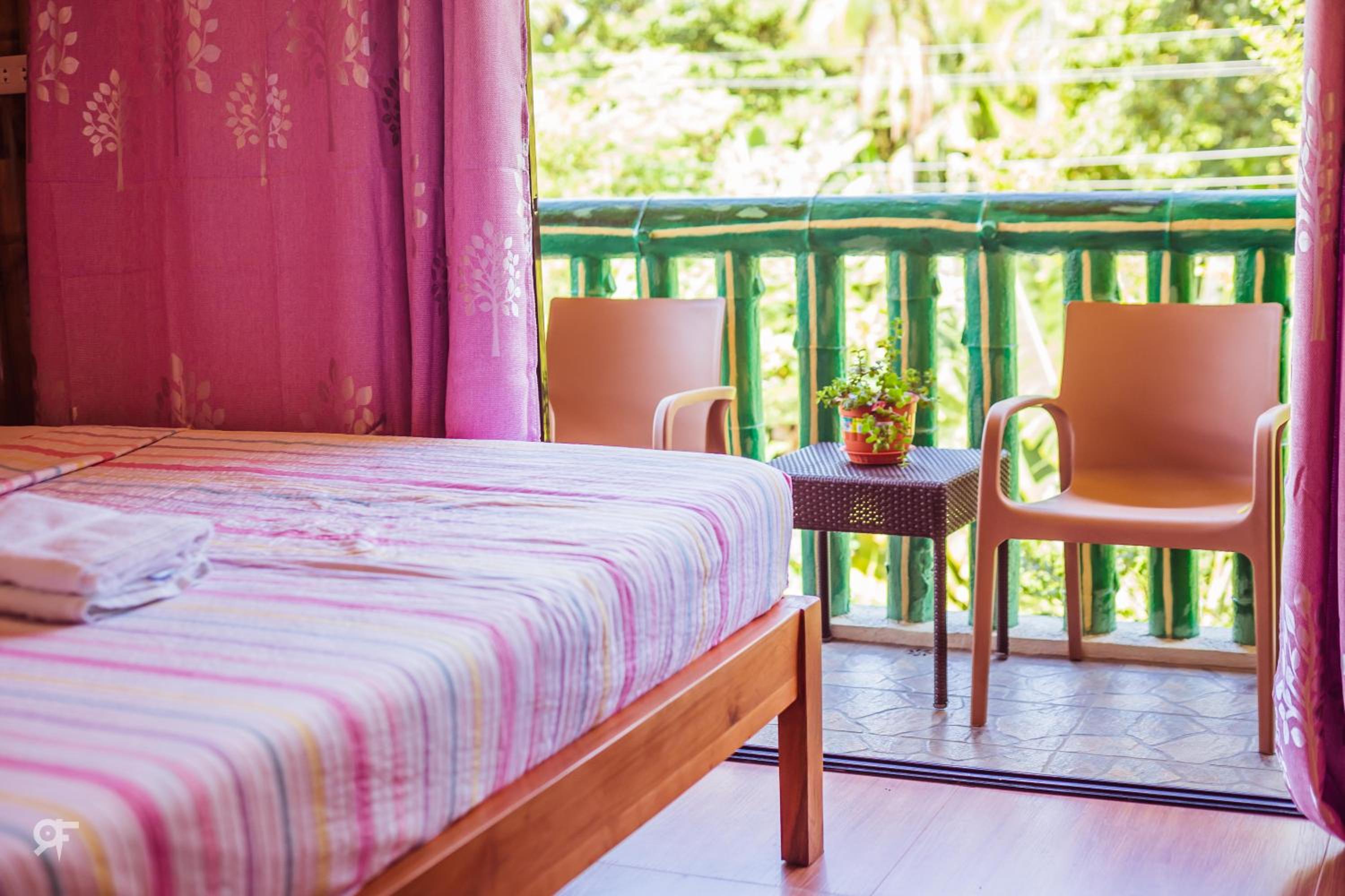 Deluxe Double Room with Balcony - Photo 1