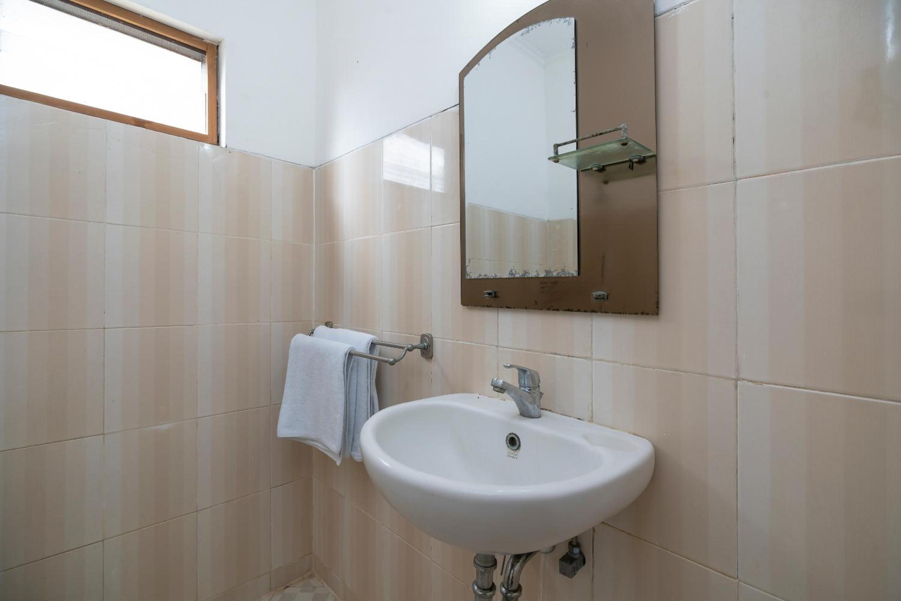 Deluxe Double Room - Photo 3