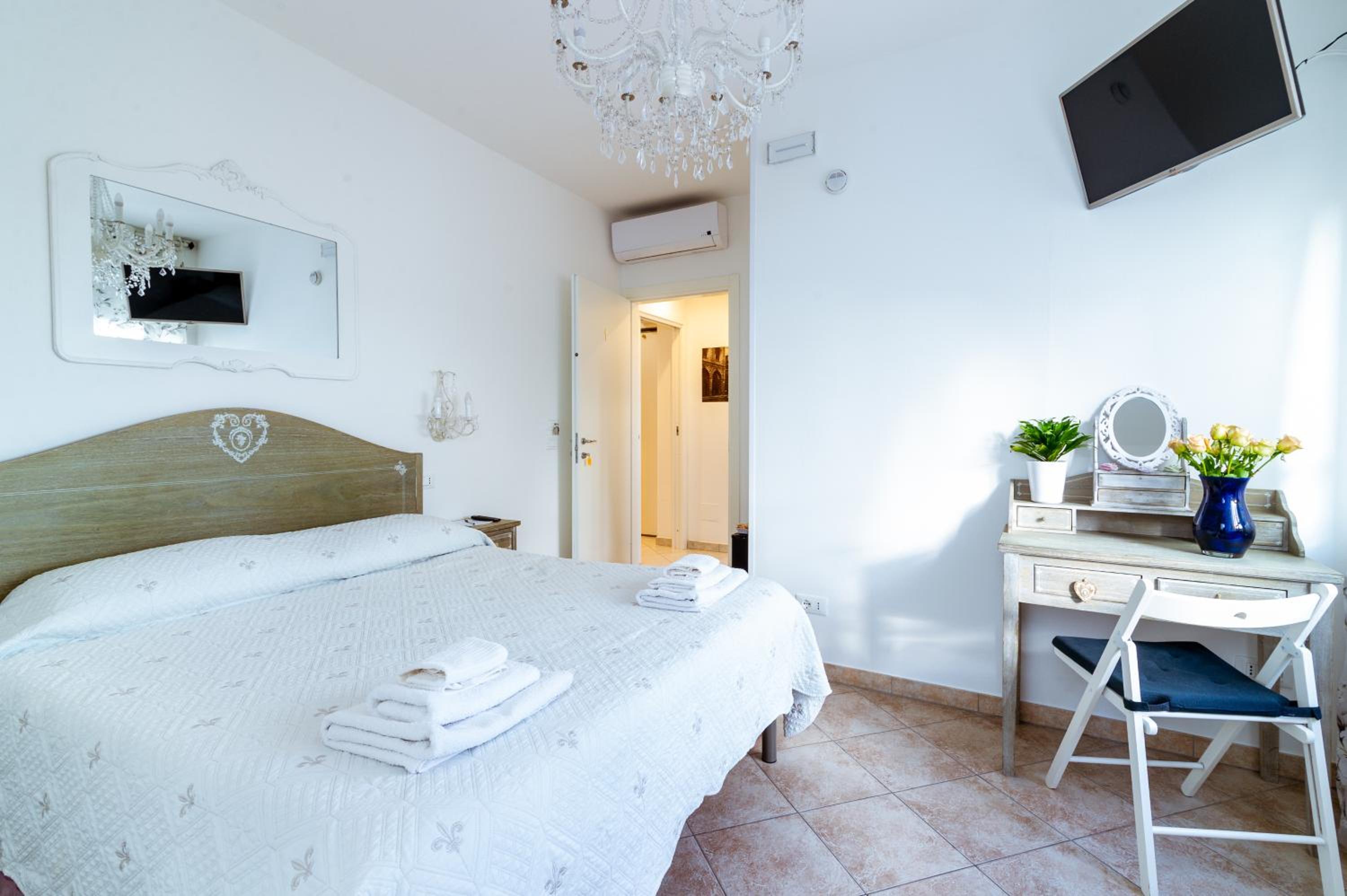 Double Room with Private Bathroom