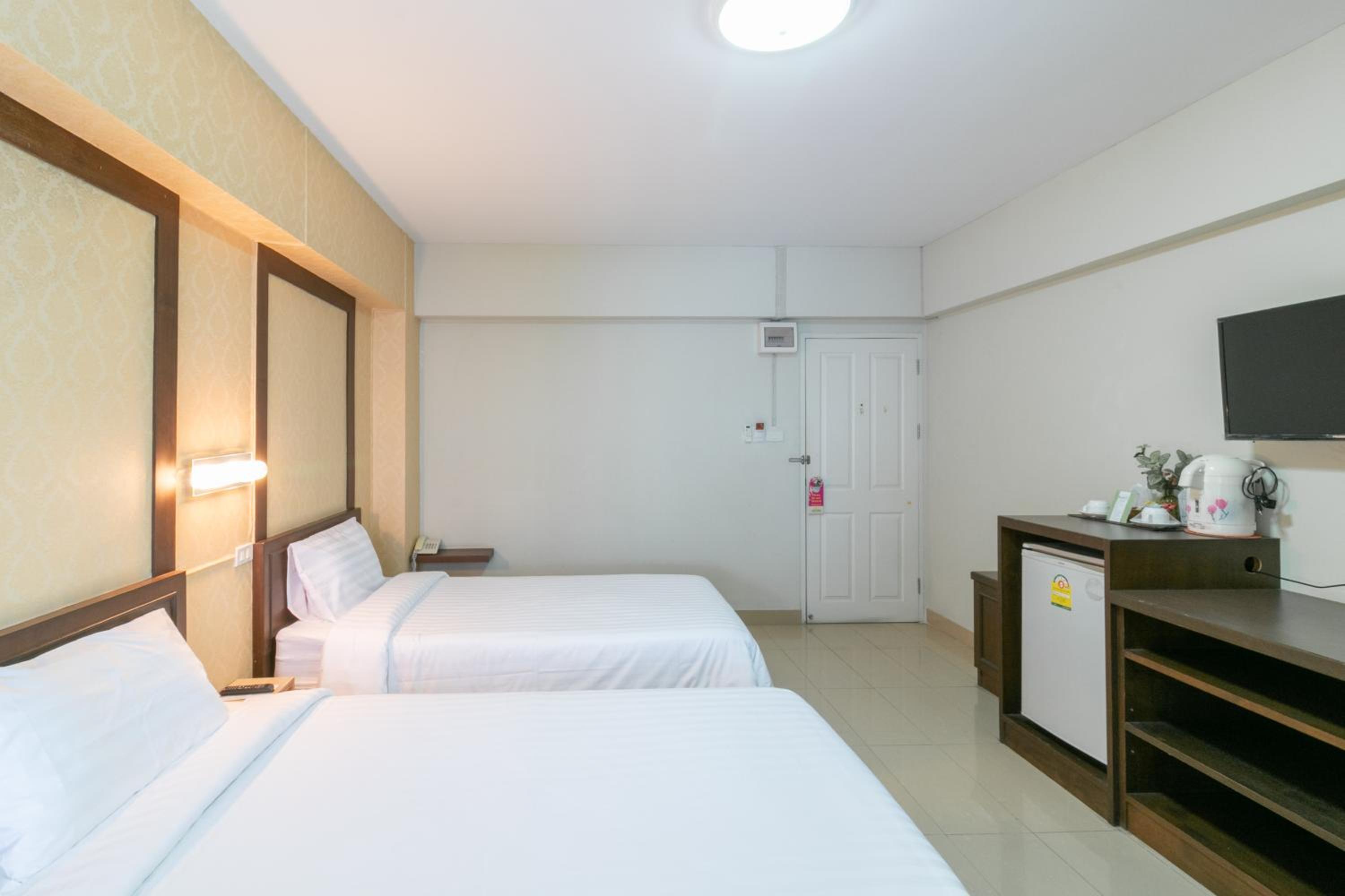Superior Twin Room photo 1