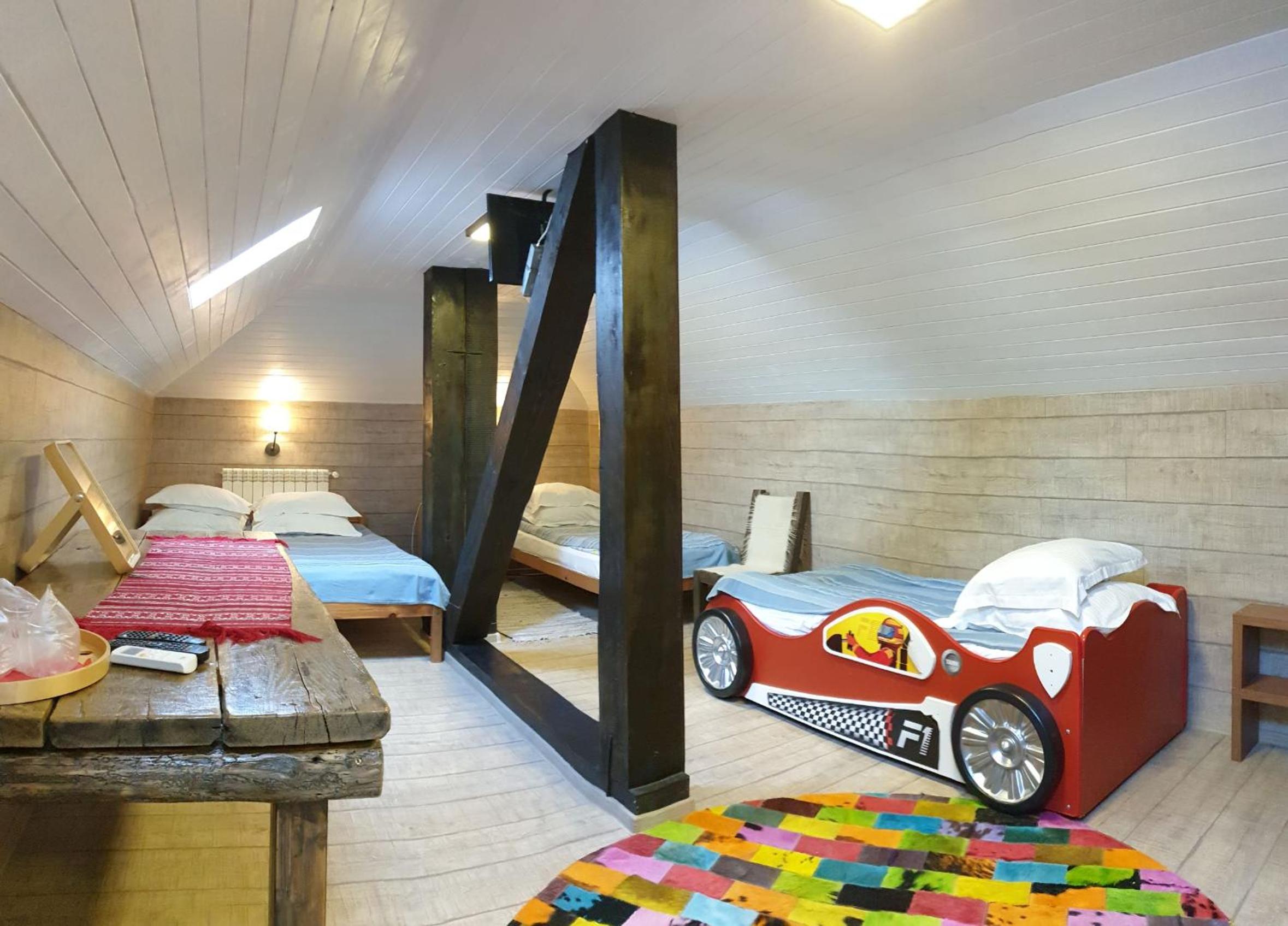 Family Room - Photo 1