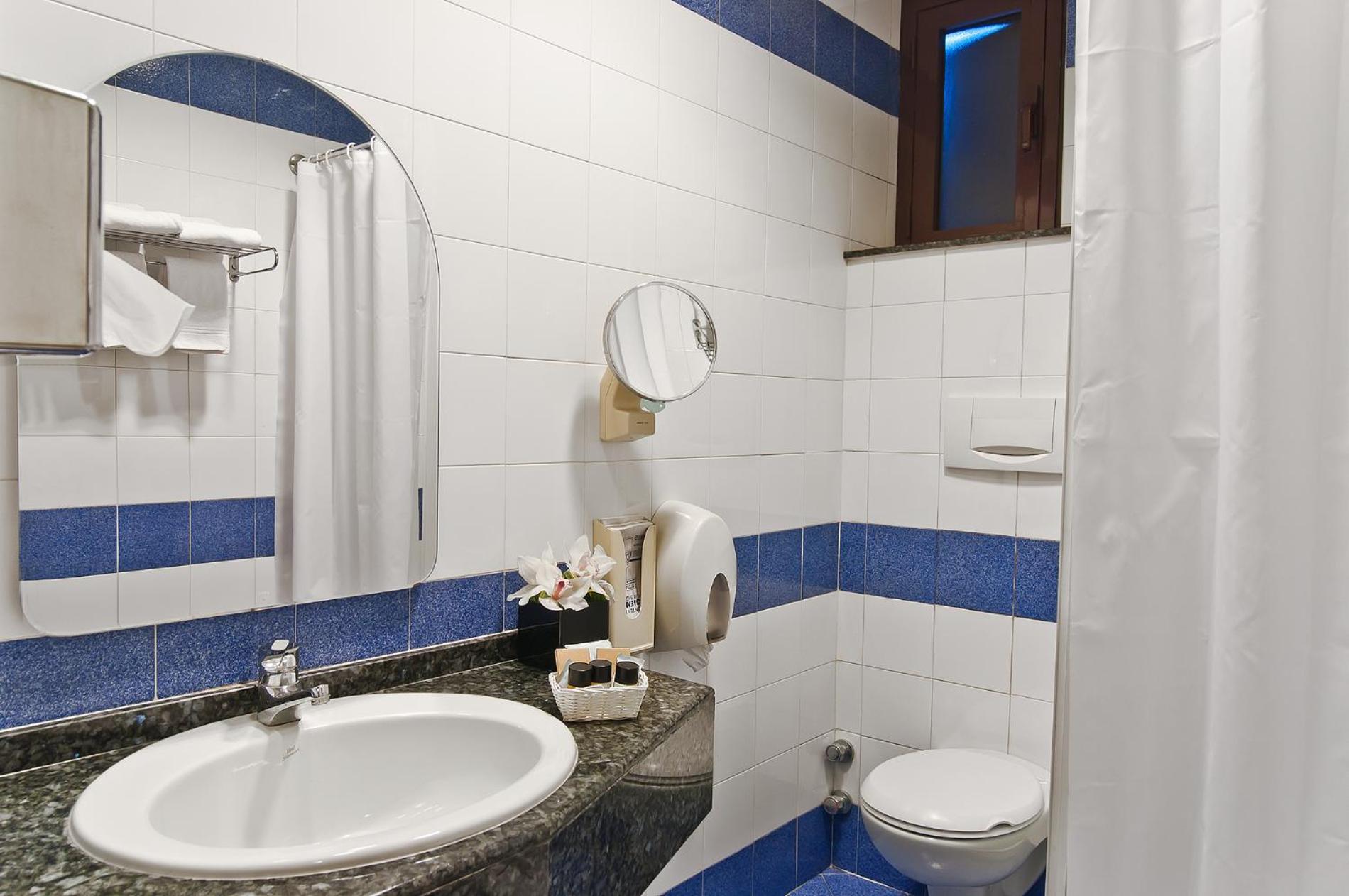 Single Room photo 2
