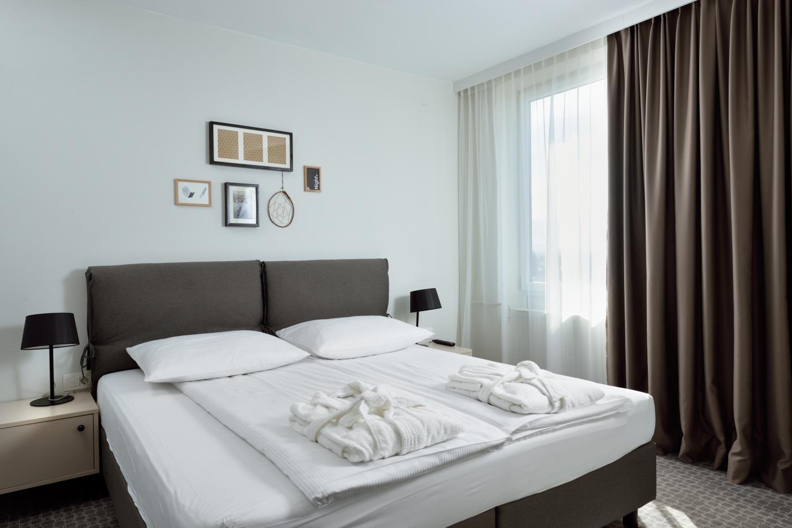 Junior Suite - Photo 1