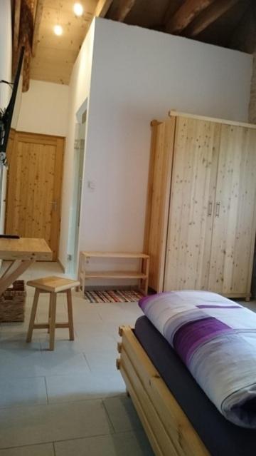 Deluxe Double Room with Shower photo 3