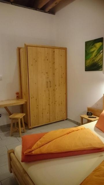Deluxe Double Room with Shower photo 1