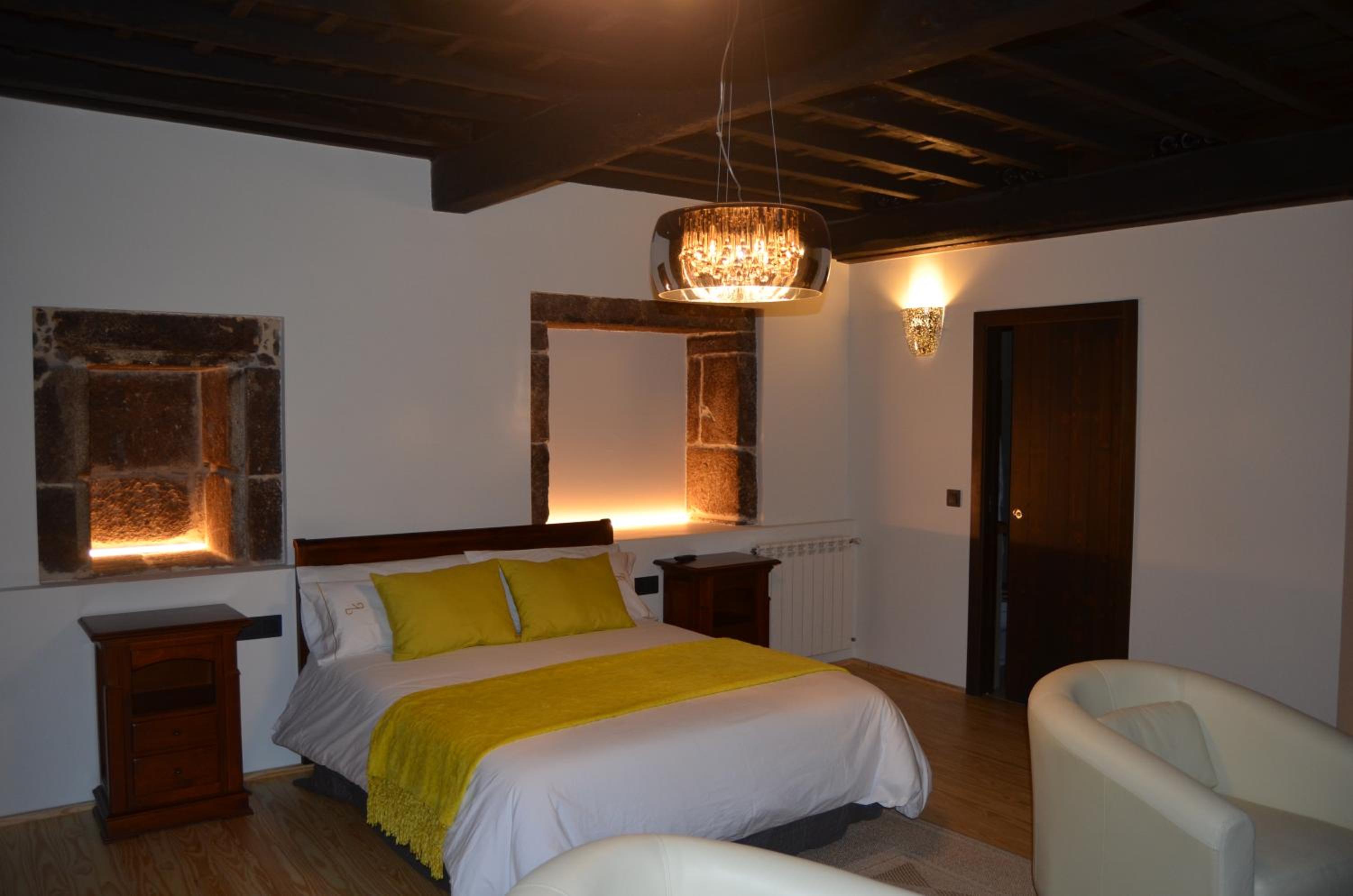 Deluxe Double Room - Photo 2