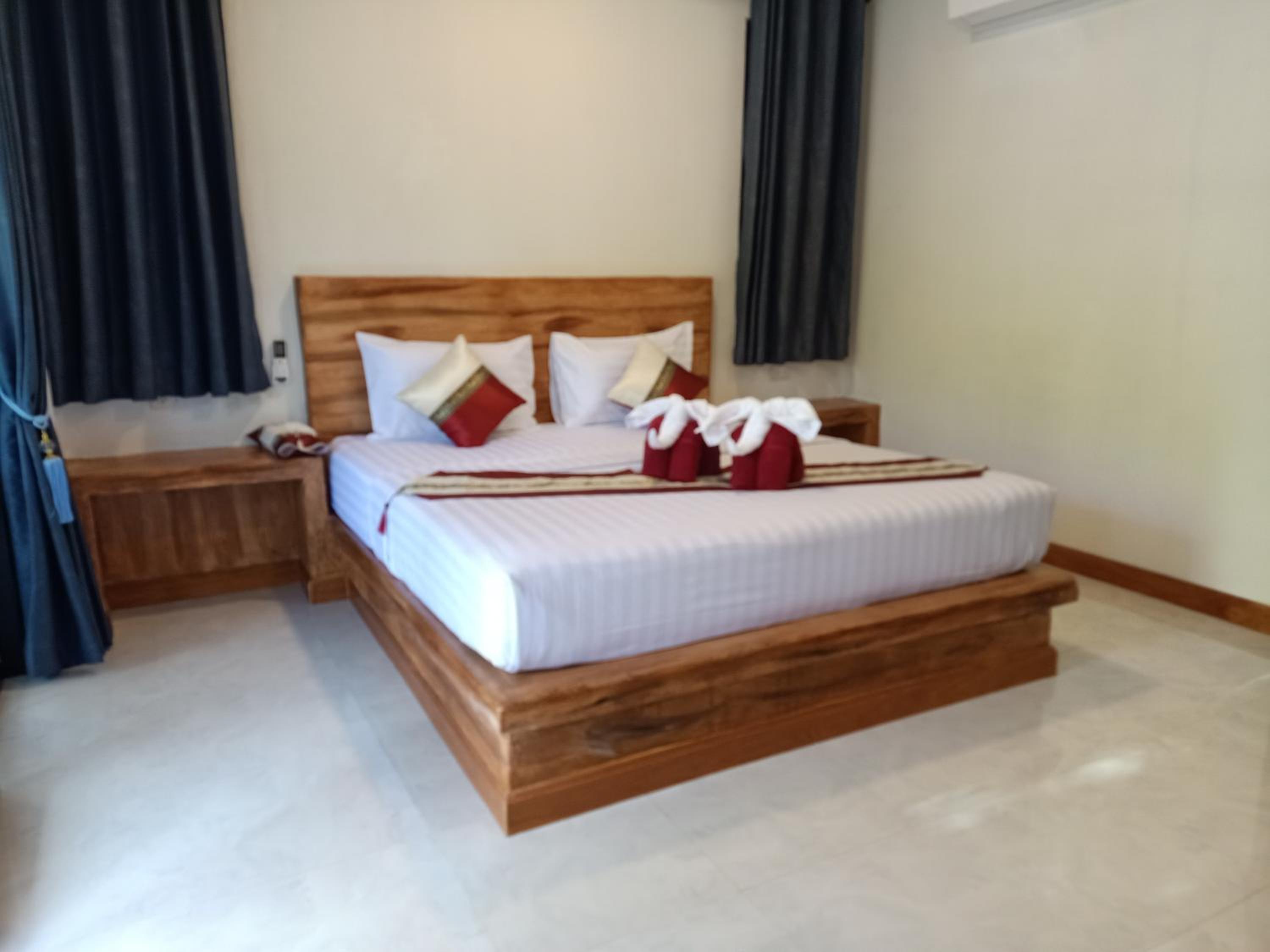King Room with Balcony photo 1
