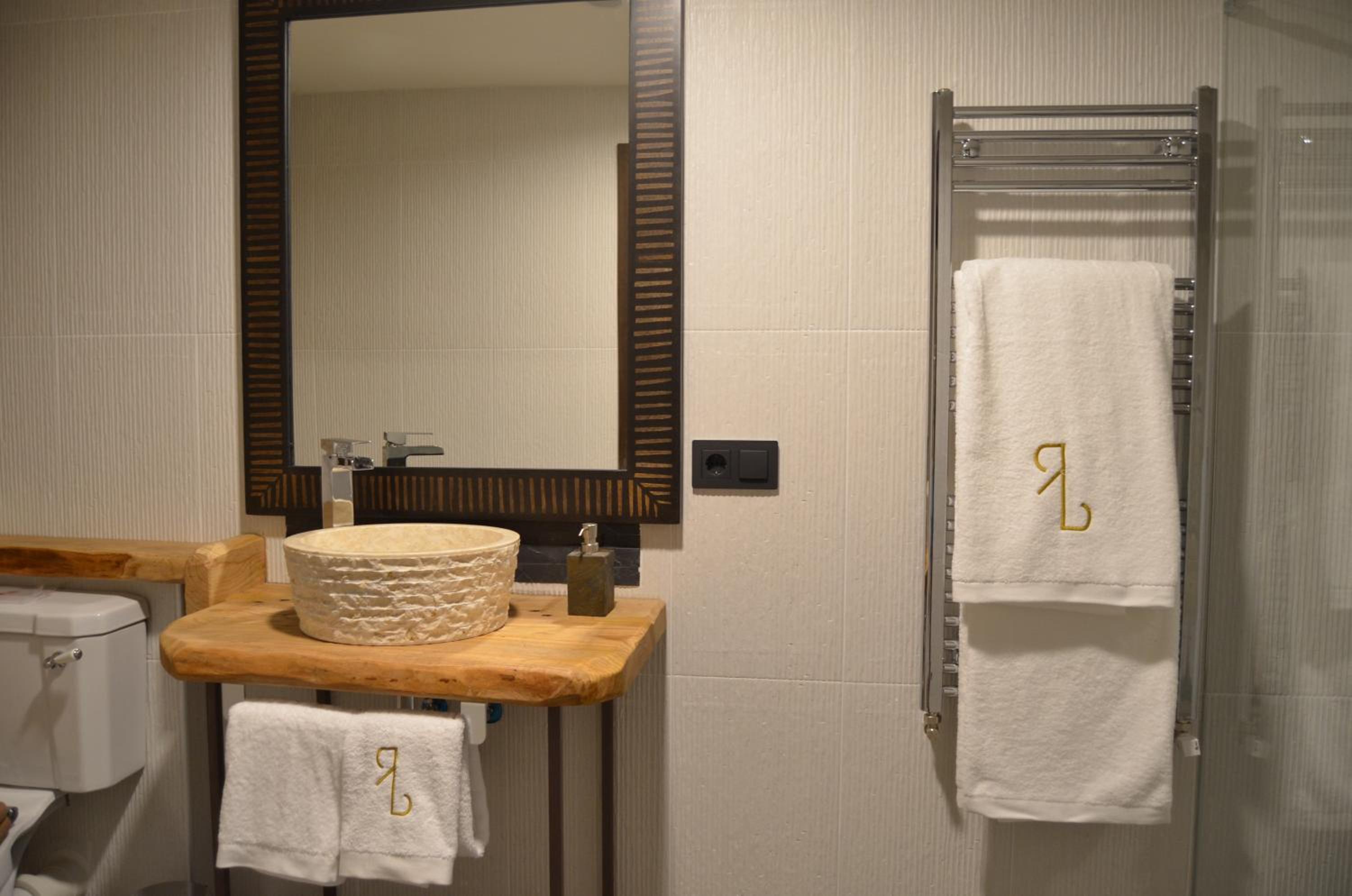 Superior Double Room - Photo 5