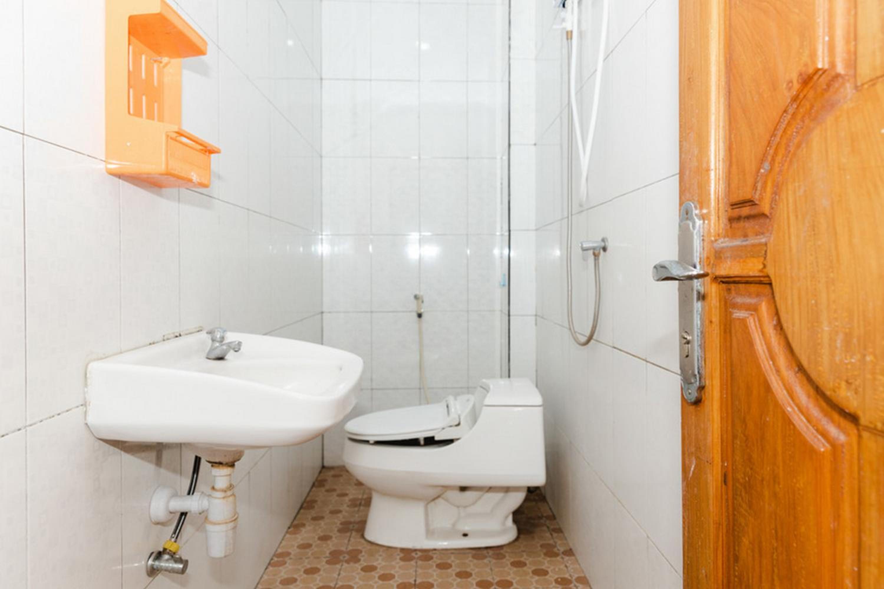 Double Room - Photo 6