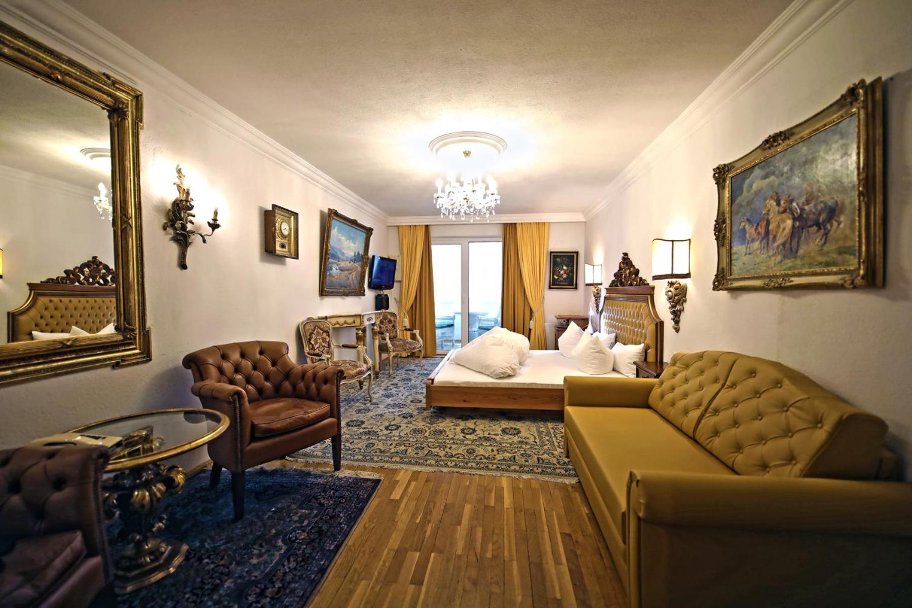 Double Room with Lounge photo 1