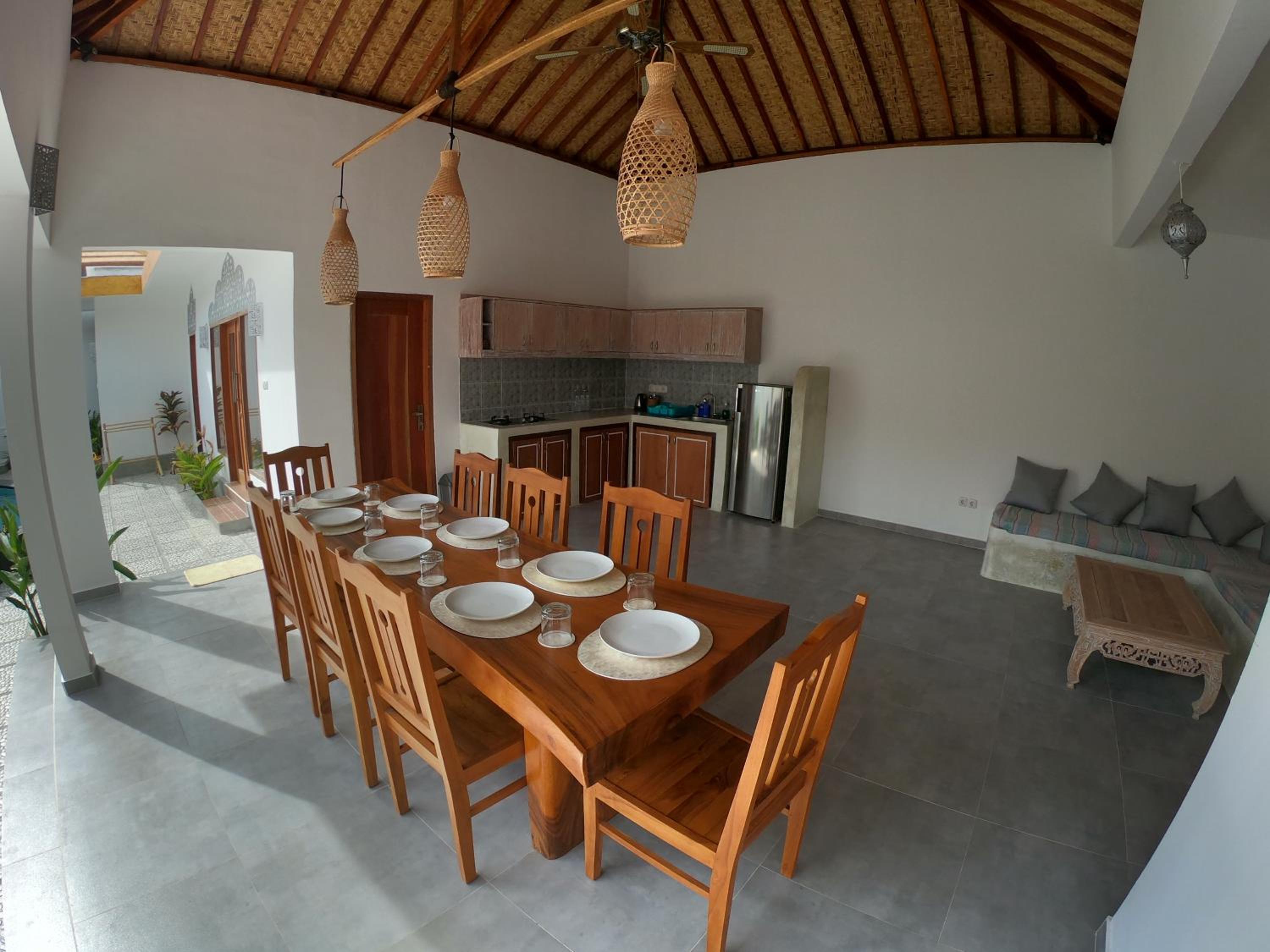 Three-Bedroom Villa - Photo 3