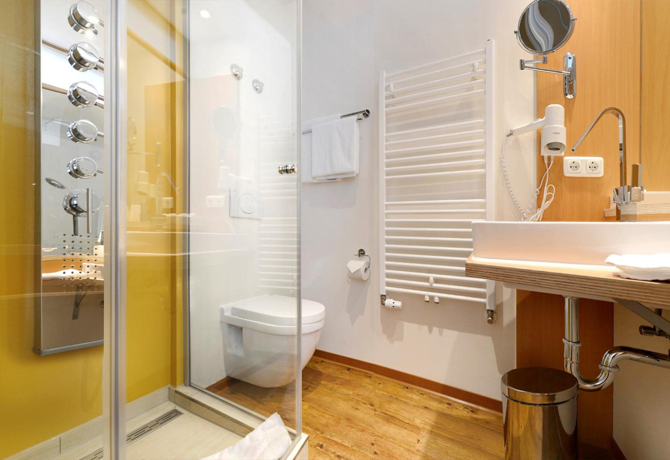 Double Room with Balcony photo 2