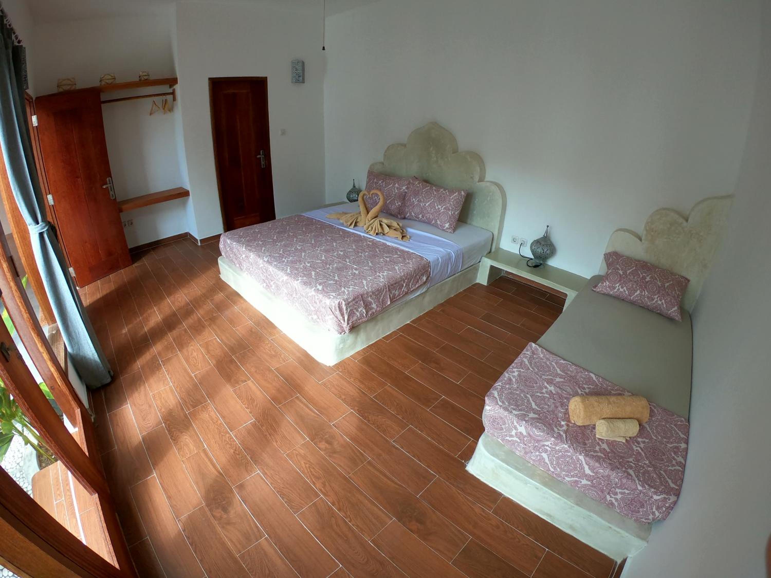 Three-Bedroom Villa - Photo 15