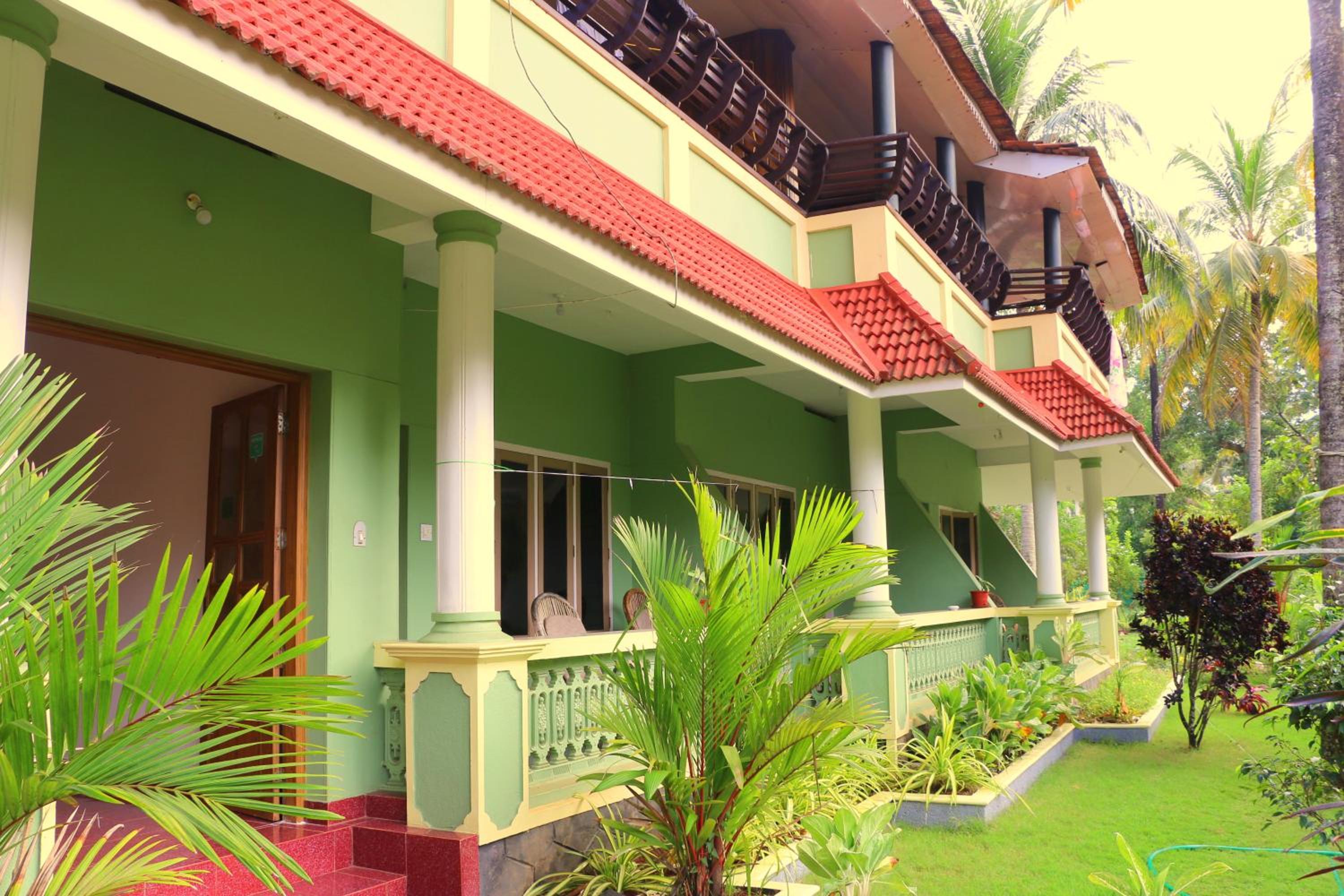 Standard Double or Twin Room with Balcony photo 2