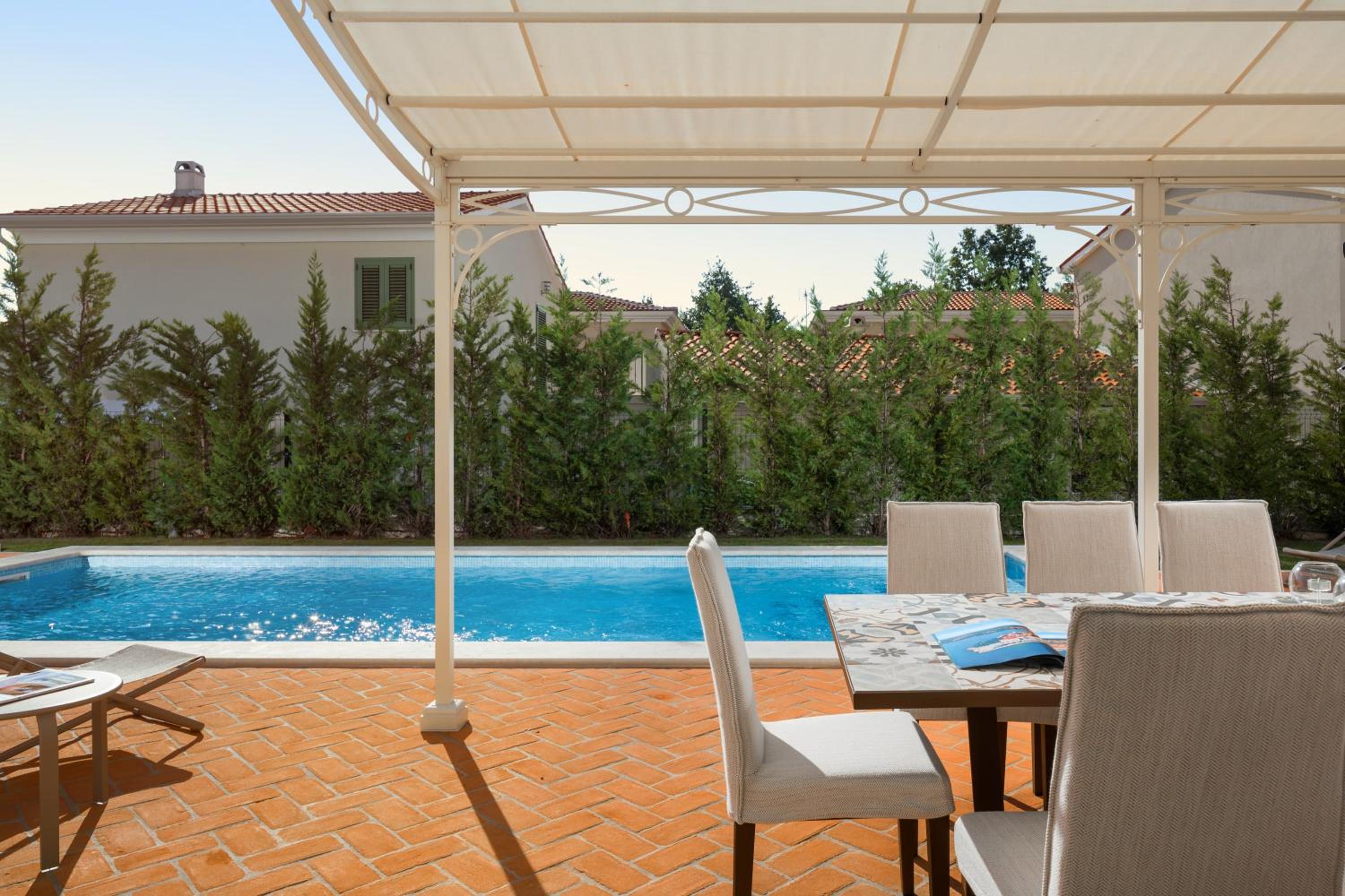 Villa with Private Pool photo 3