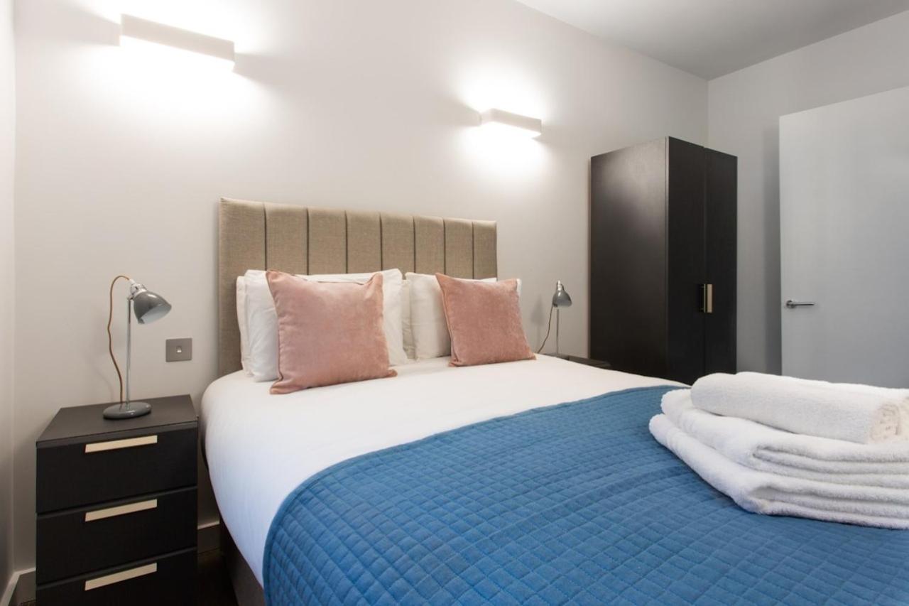 Double Room - Photo 6