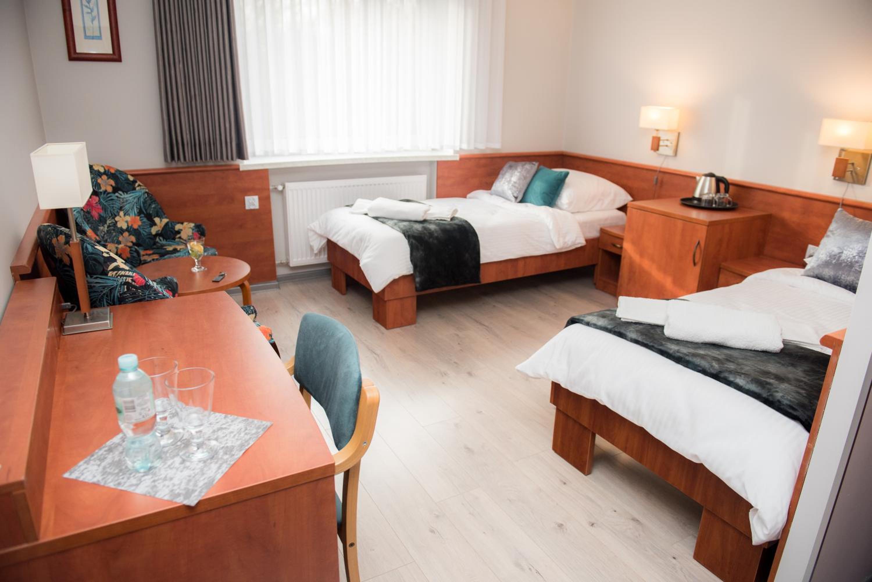 Double Room - Photo 3