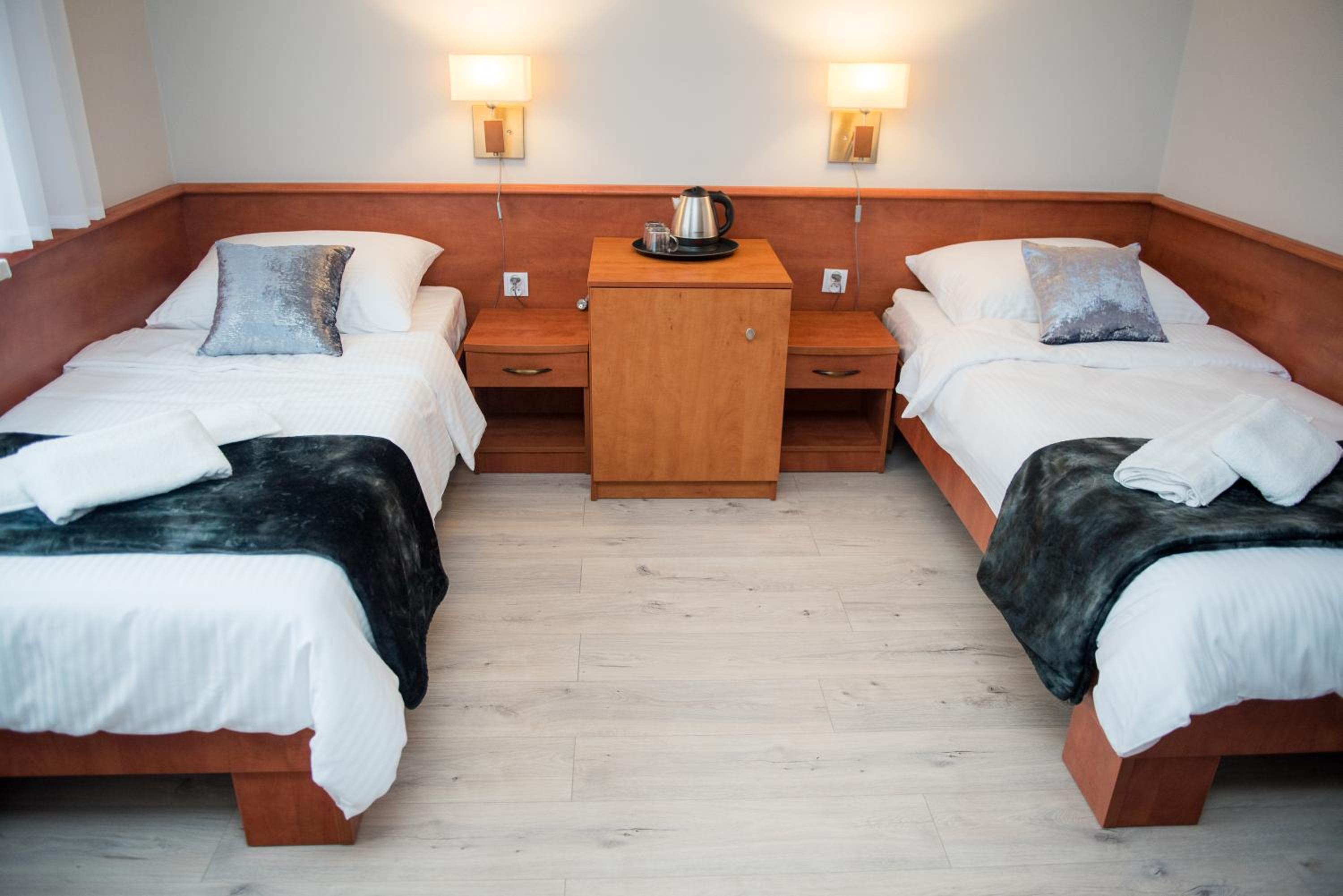 Double Room - Photo 4