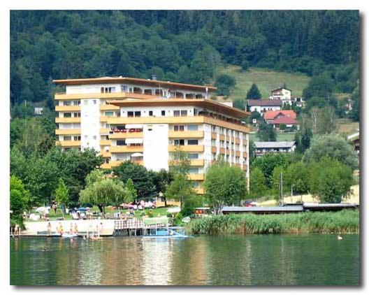 Two-Bedroom Apartment with Balcony photo 2
